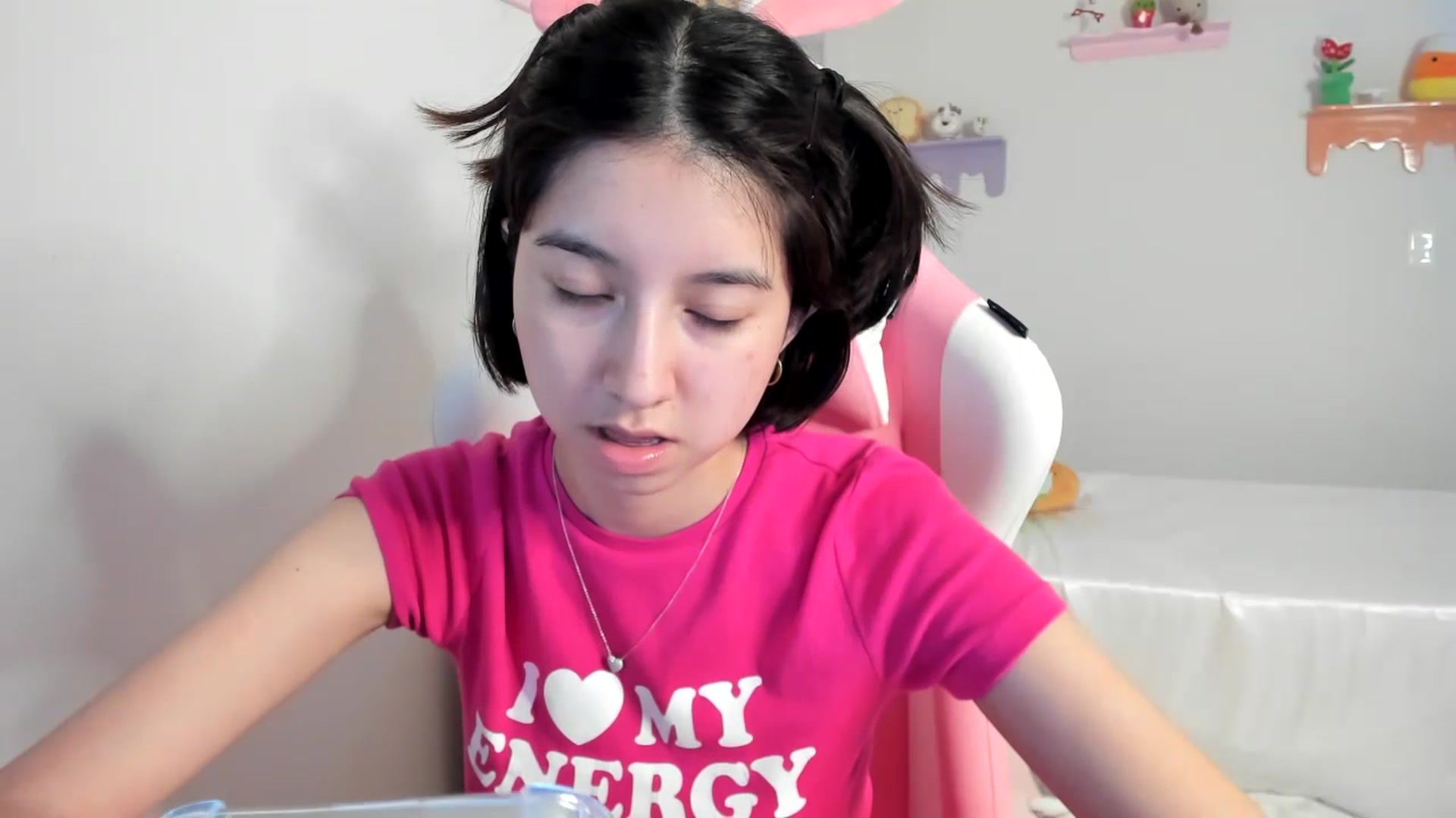 Gallery image thumbnail from Cherrycute666's myfreecams stream on, 07/04/2023, 07:35 image 18 of 20