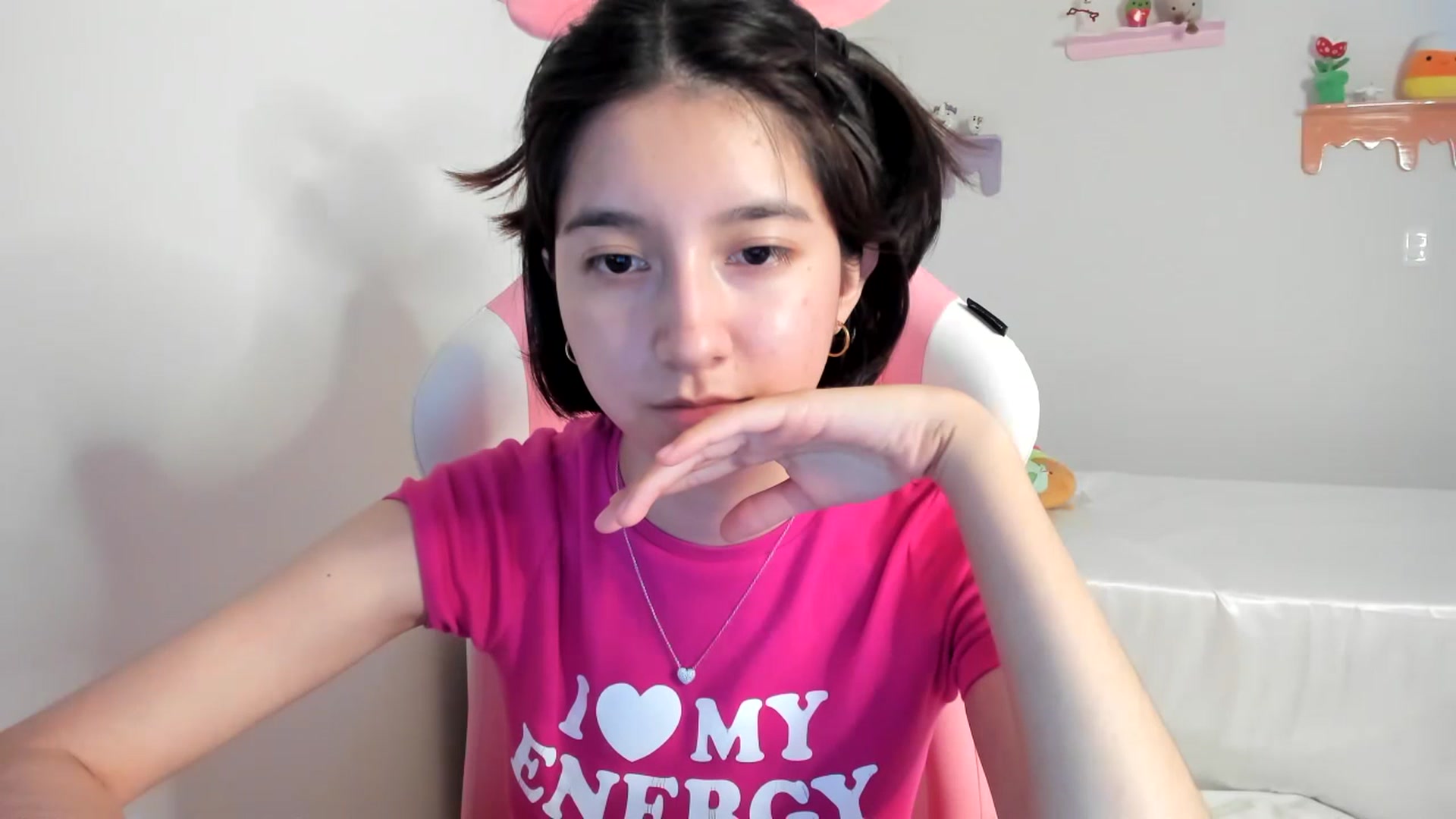 Gallery image thumbnail from Cherrycute666's myfreecams stream on, 07/04/2023, 07:35 image 14 of 20