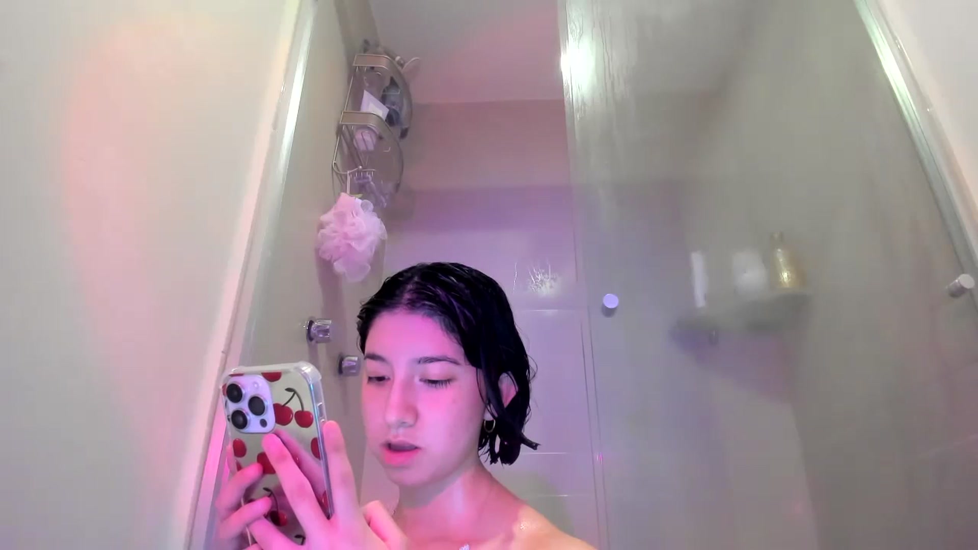 Gallery image thumbnail from Cherrycute666's myfreecams stream on, 07/04/2023, 08:56 image 18 of 20