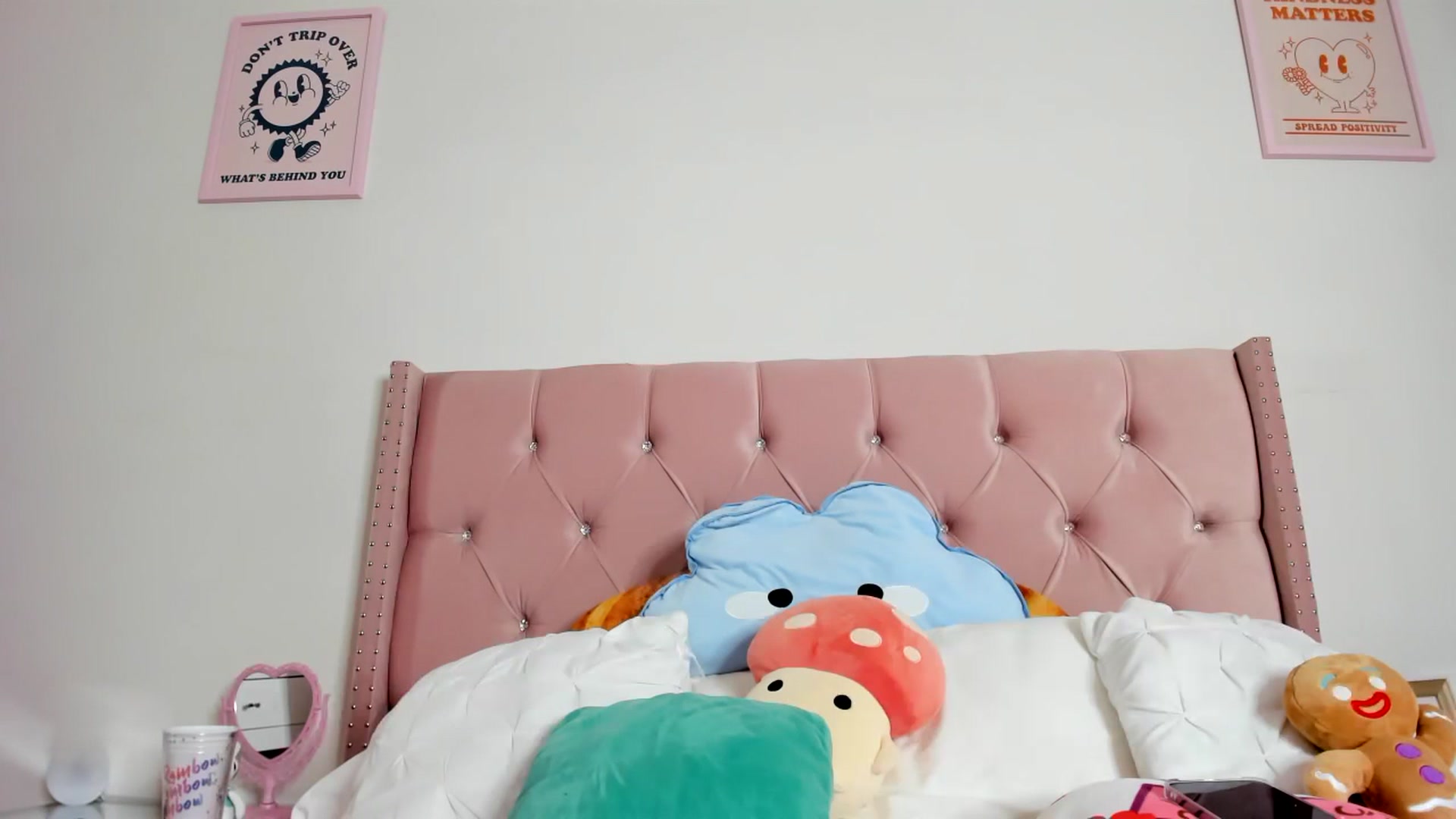 Gallery image thumbnail from Cherrycute666's myfreecams stream on, 07/04/2023, 09:53 image 13 of 20