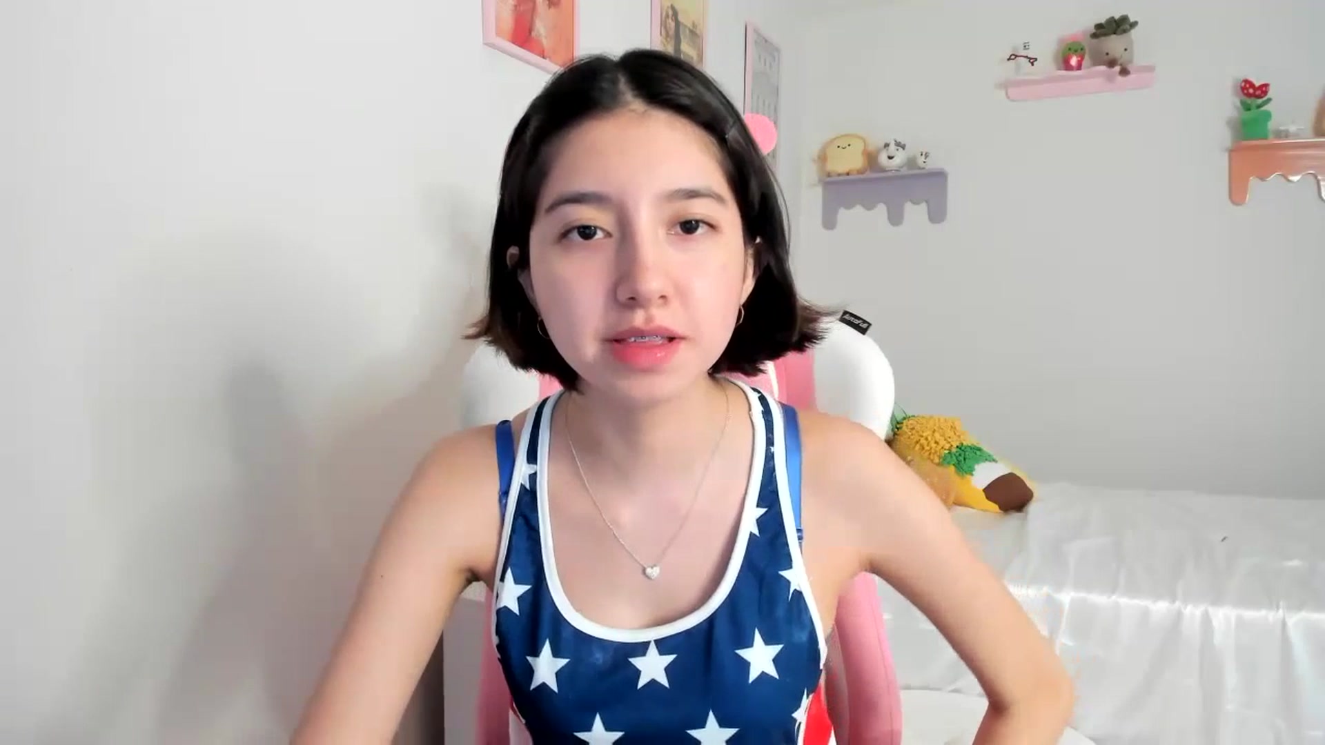 Gallery image thumbnail from Cherrycute666's myfreecams stream on, 07/05/2023, 24:05 image 2 of 20