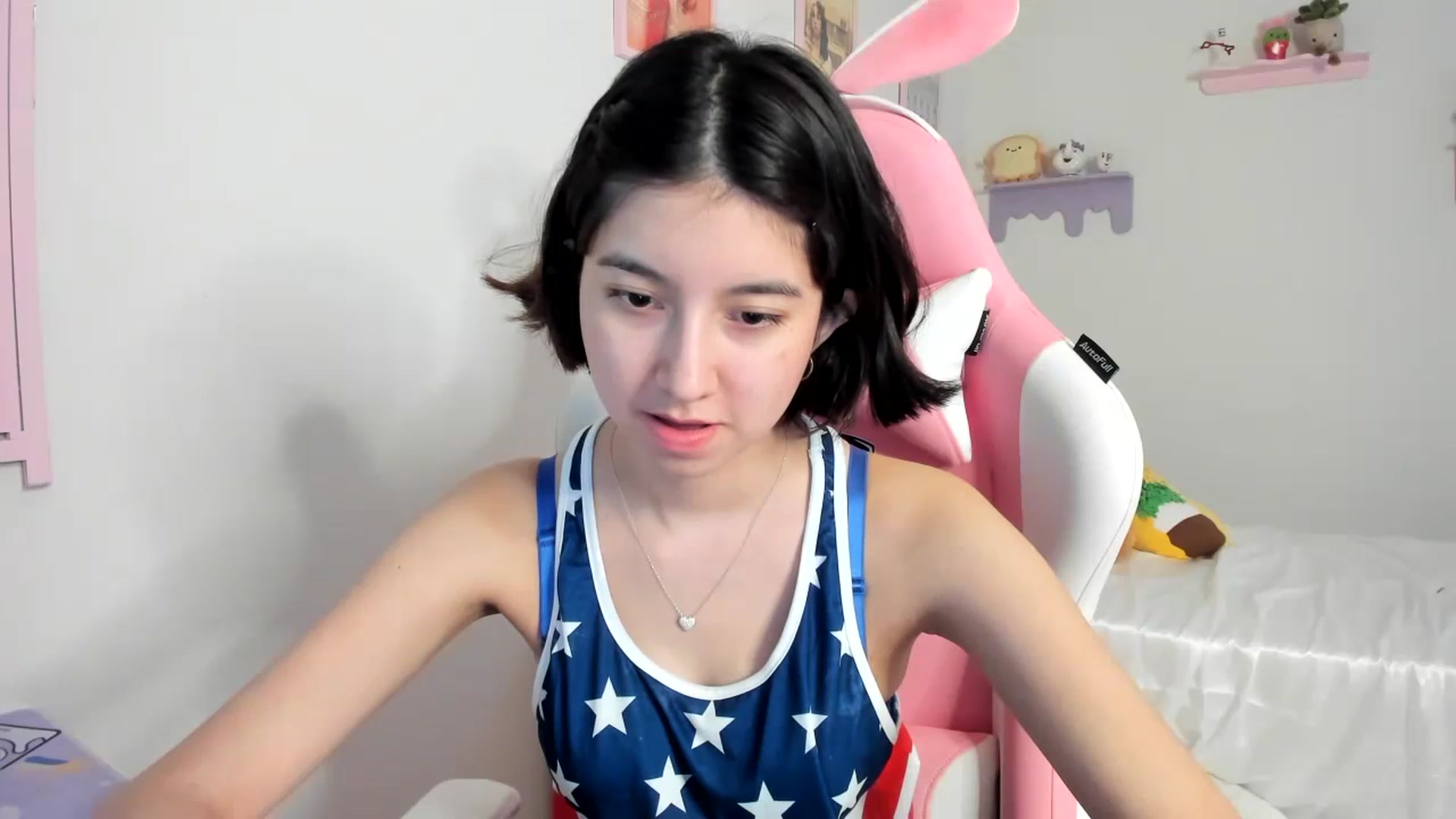 Gallery image thumbnail from Cherrycute666's myfreecams stream on, 07/05/2023, 01:32 image 11 of 20