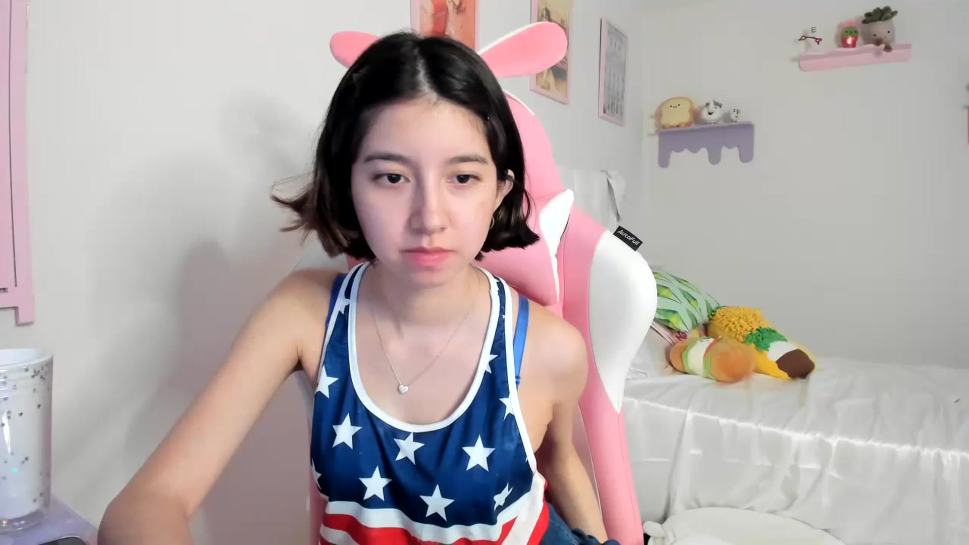 Gallery image thumbnail from Cherrycute666's myfreecams stream on, 07/05/2023, 01:32 image 12 of 20