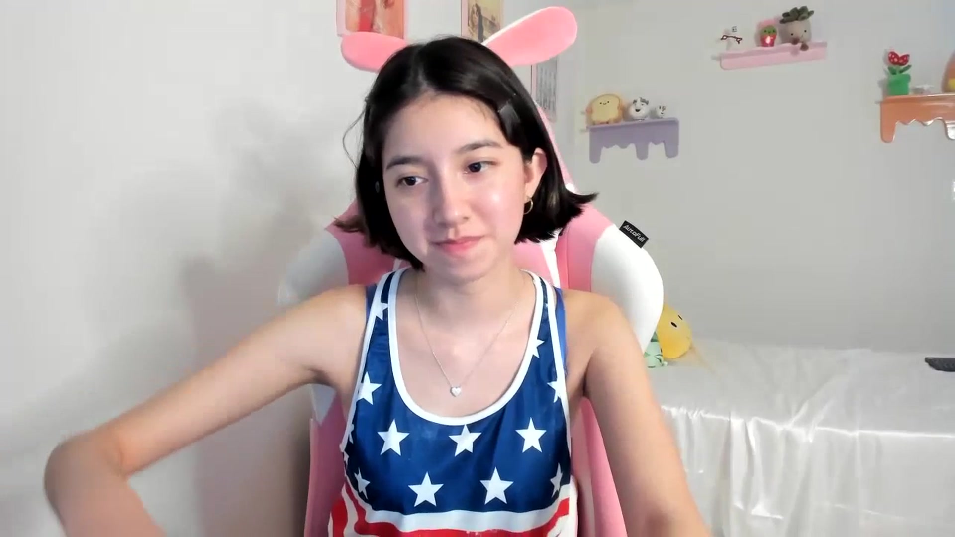 Gallery image thumbnail from Cherrycute666's myfreecams stream on, 07/05/2023, 03:39 image 8 of 20
