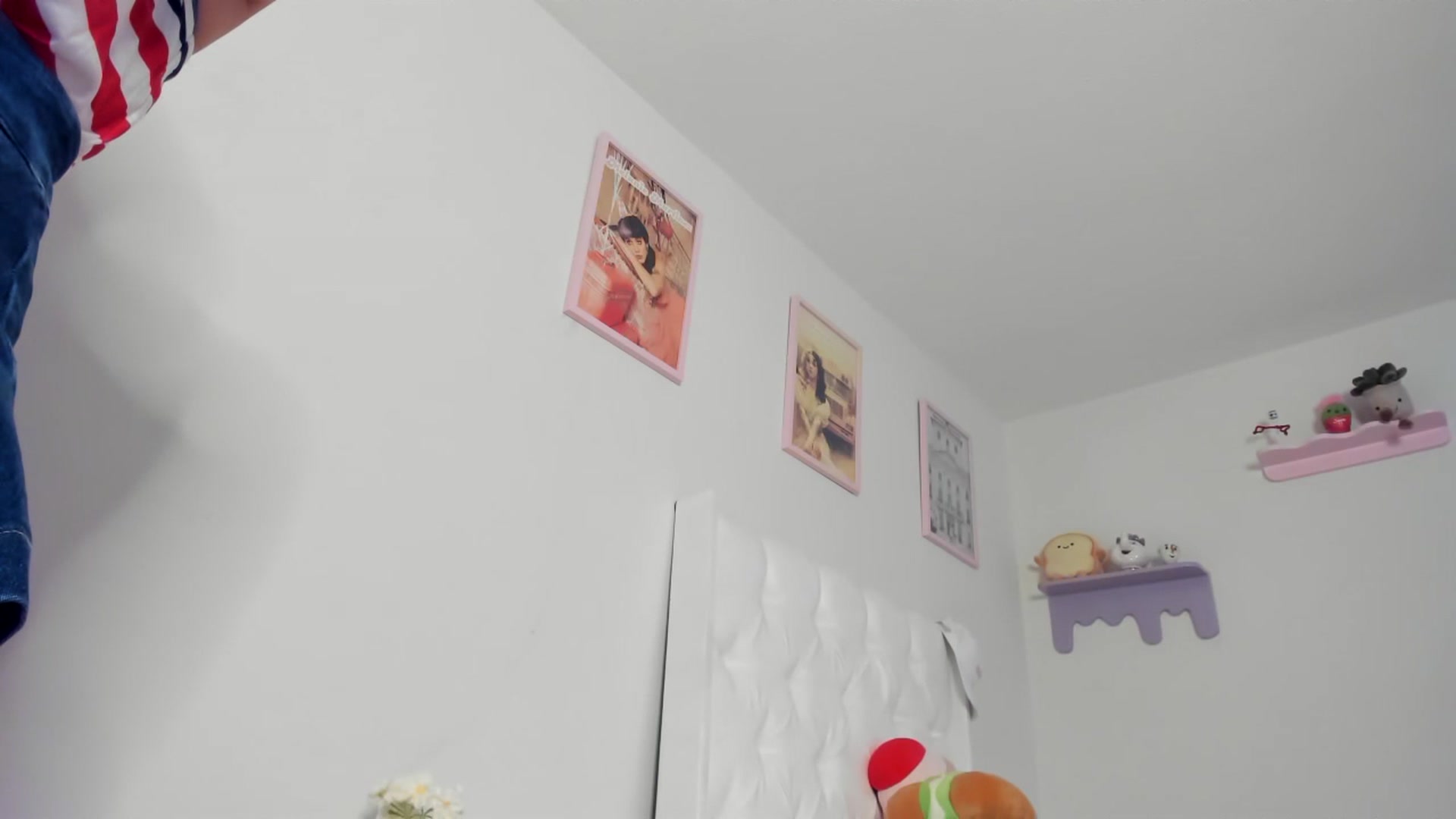 Gallery image thumbnail from Cherrycute666's myfreecams stream on, 07/05/2023, 03:39 image 2 of 20
