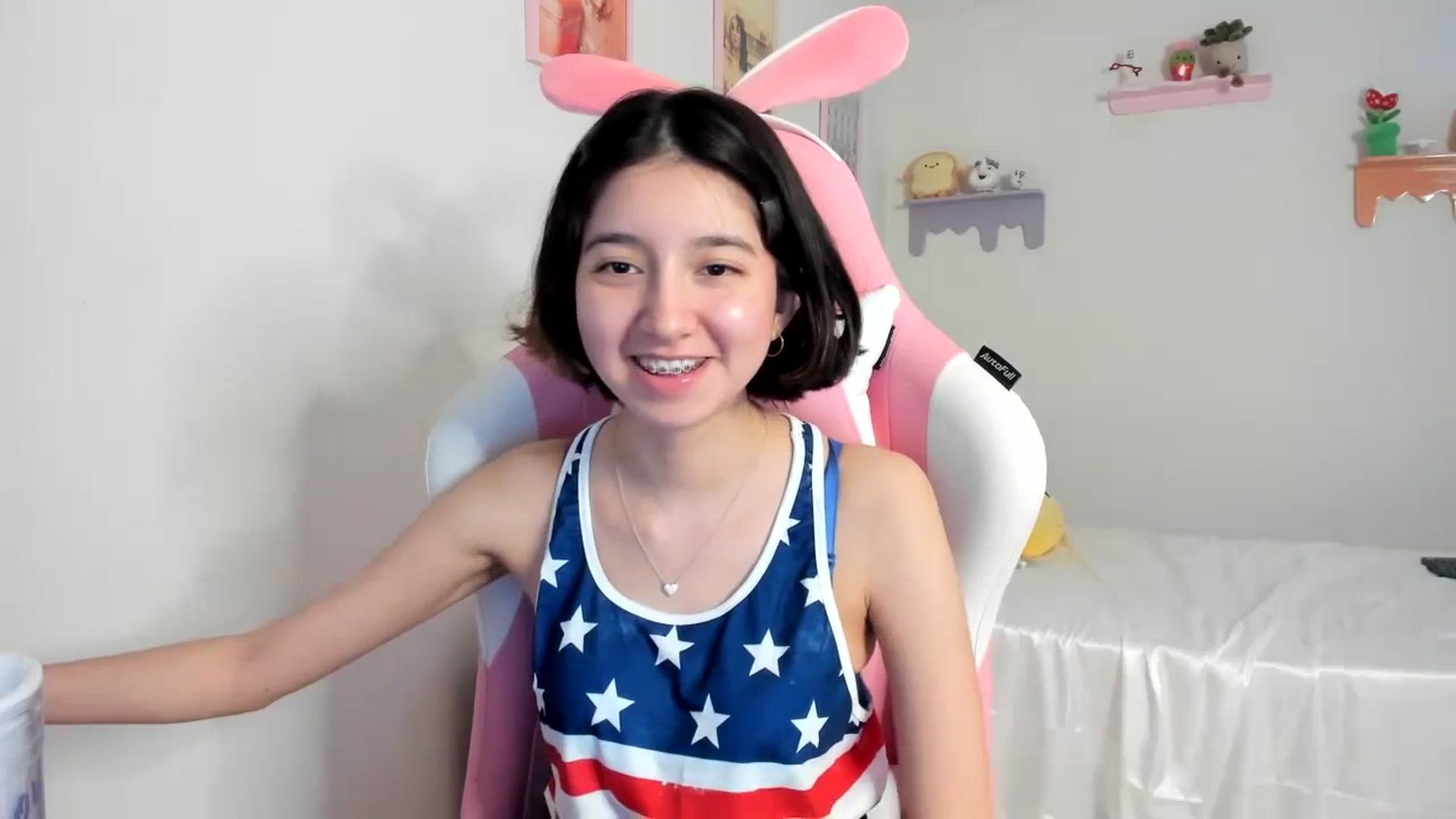 Gallery image thumbnail from Cherrycute666's myfreecams stream on, 07/05/2023, 03:39 image 14 of 20