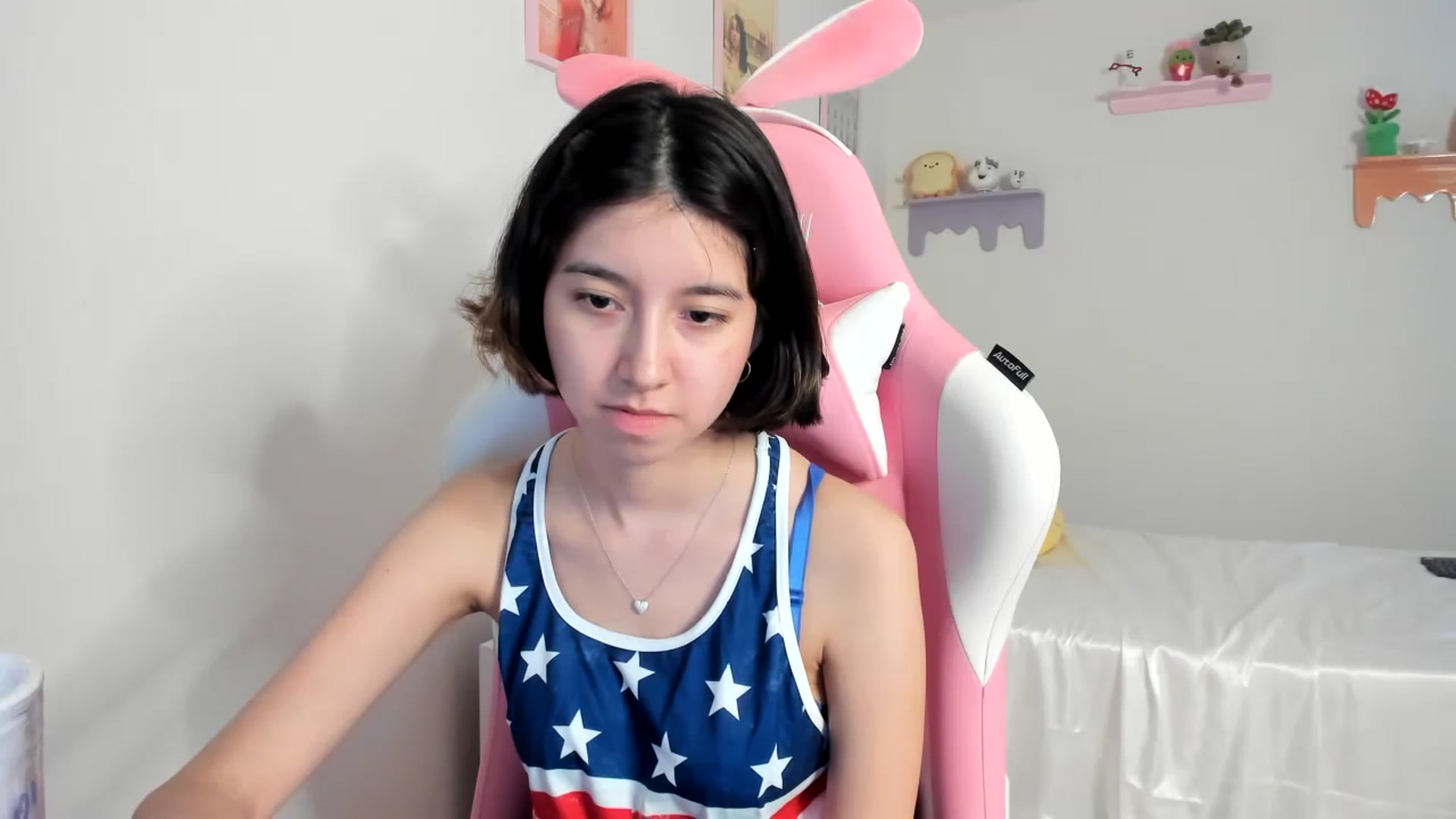 Gallery image thumbnail from Cherrycute666's myfreecams stream on, 07/05/2023, 03:39 image 15 of 20