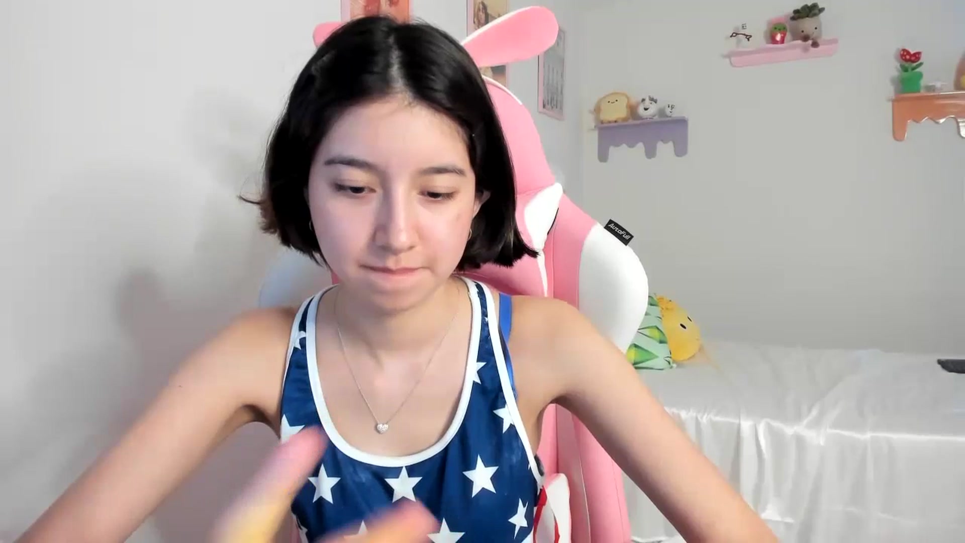 Gallery image thumbnail from Cherrycute666's myfreecams stream on, 07/05/2023, 03:39 image 9 of 20