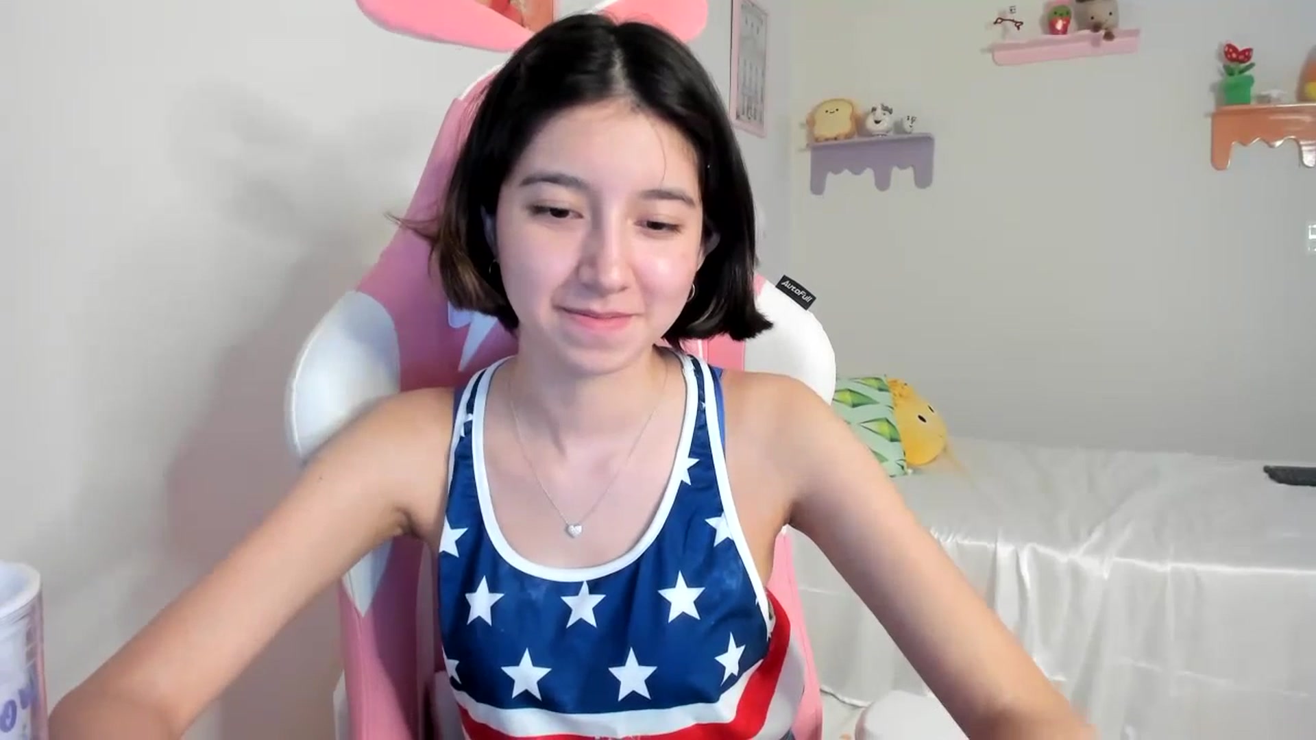 Gallery image thumbnail from Cherrycute666's myfreecams stream on, 07/05/2023, 03:56 image 5 of 20