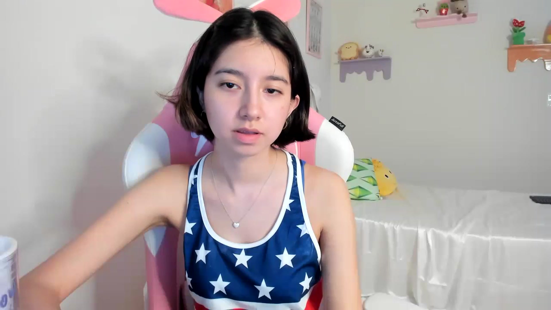 Gallery image thumbnail from Cherrycute666's myfreecams stream on, 07/05/2023, 03:56 image 4 of 20