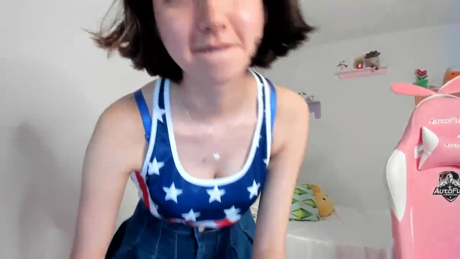 Gallery image thumbnail from Cherrycute666's myfreecams stream on, 07/05/2023, 03:56 image 19 of 20