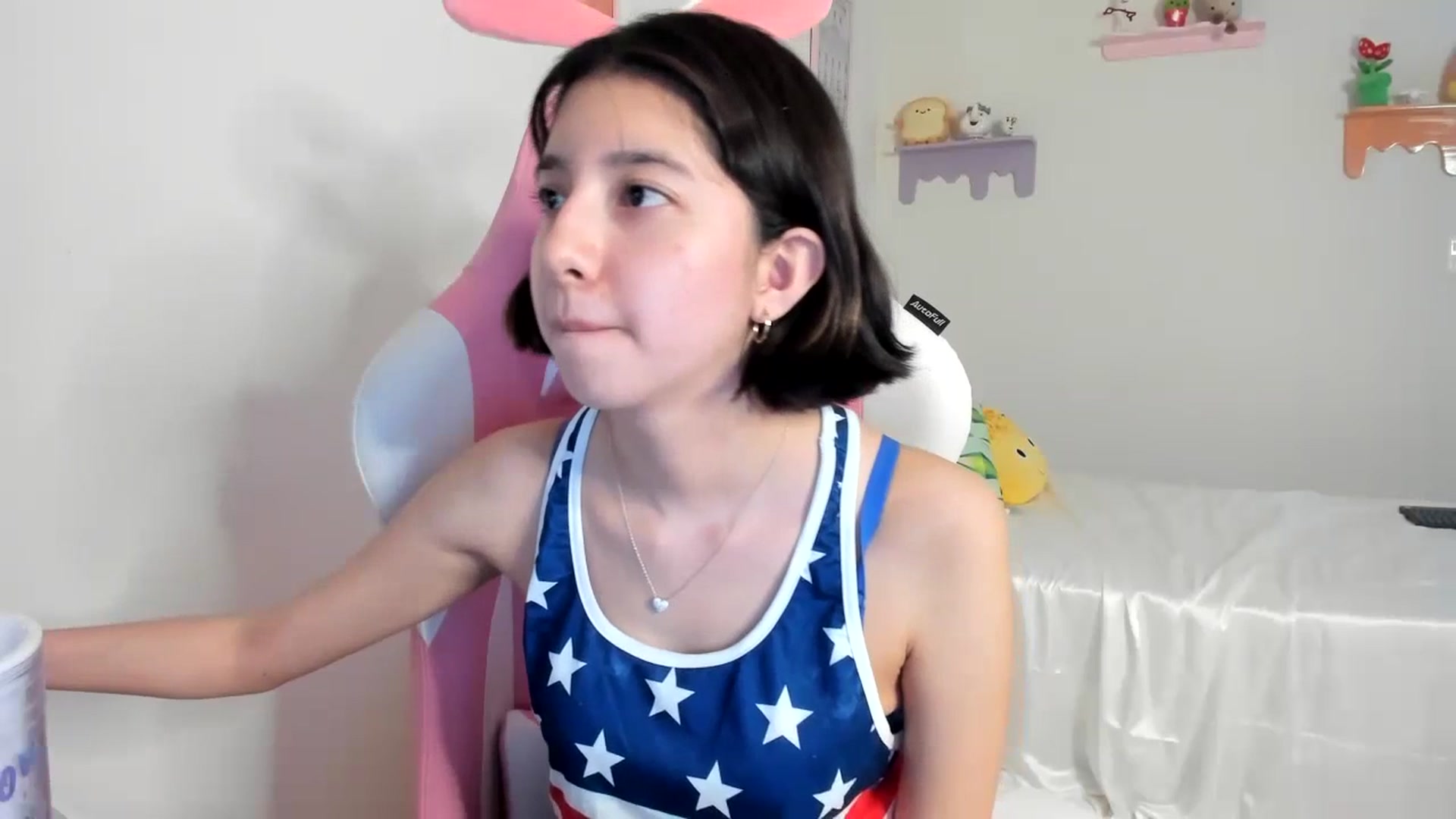 Gallery image thumbnail from Cherrycute666's myfreecams stream on, 07/05/2023, 03:56 image 2 of 20