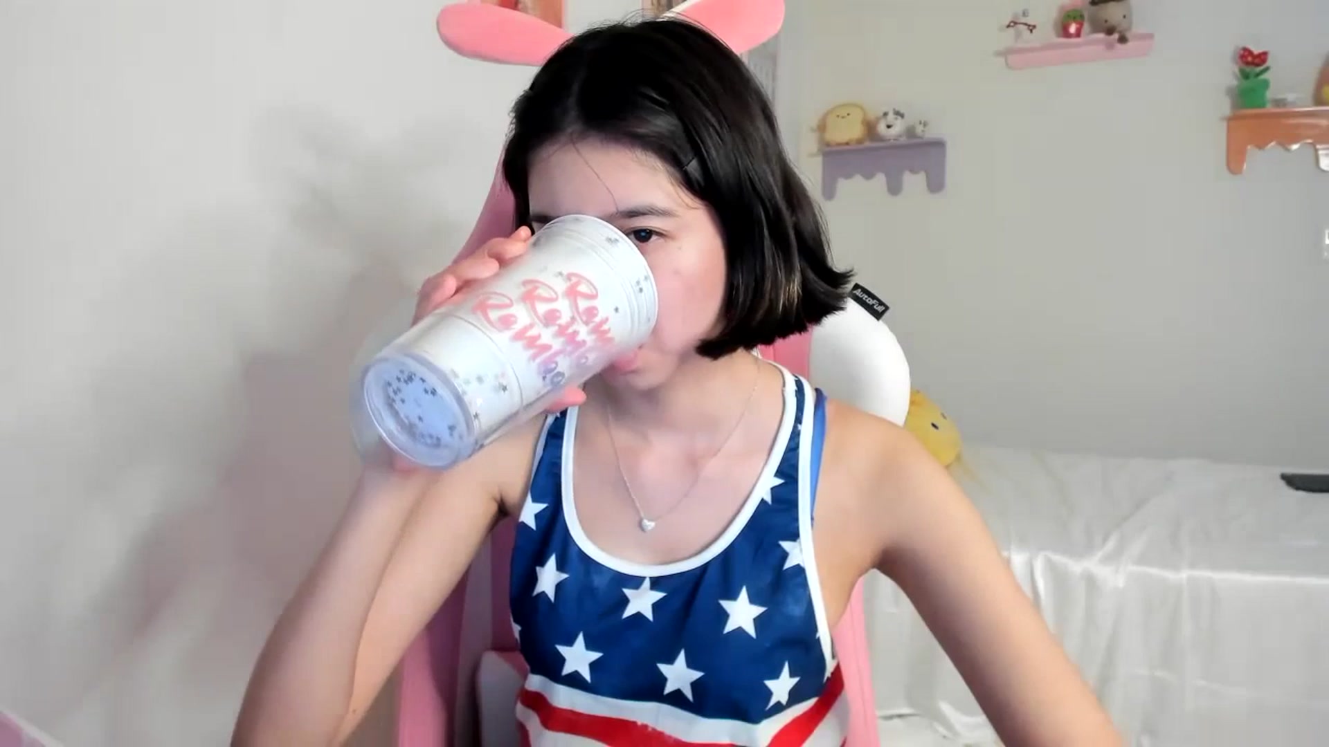 Gallery image thumbnail from Cherrycute666's myfreecams stream on, 07/05/2023, 03:56 image 7 of 20