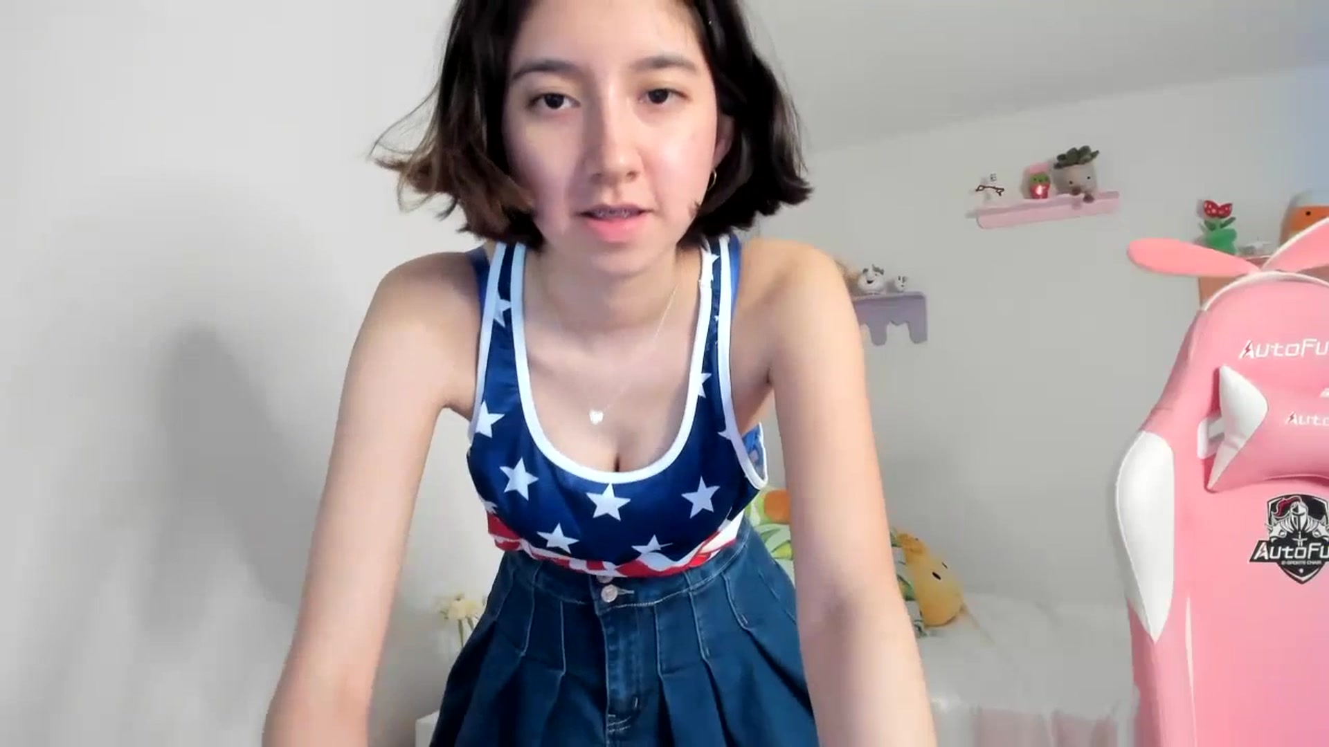 Gallery image thumbnail from Cherrycute666's myfreecams stream on, 07/05/2023, 03:56 image 17 of 20