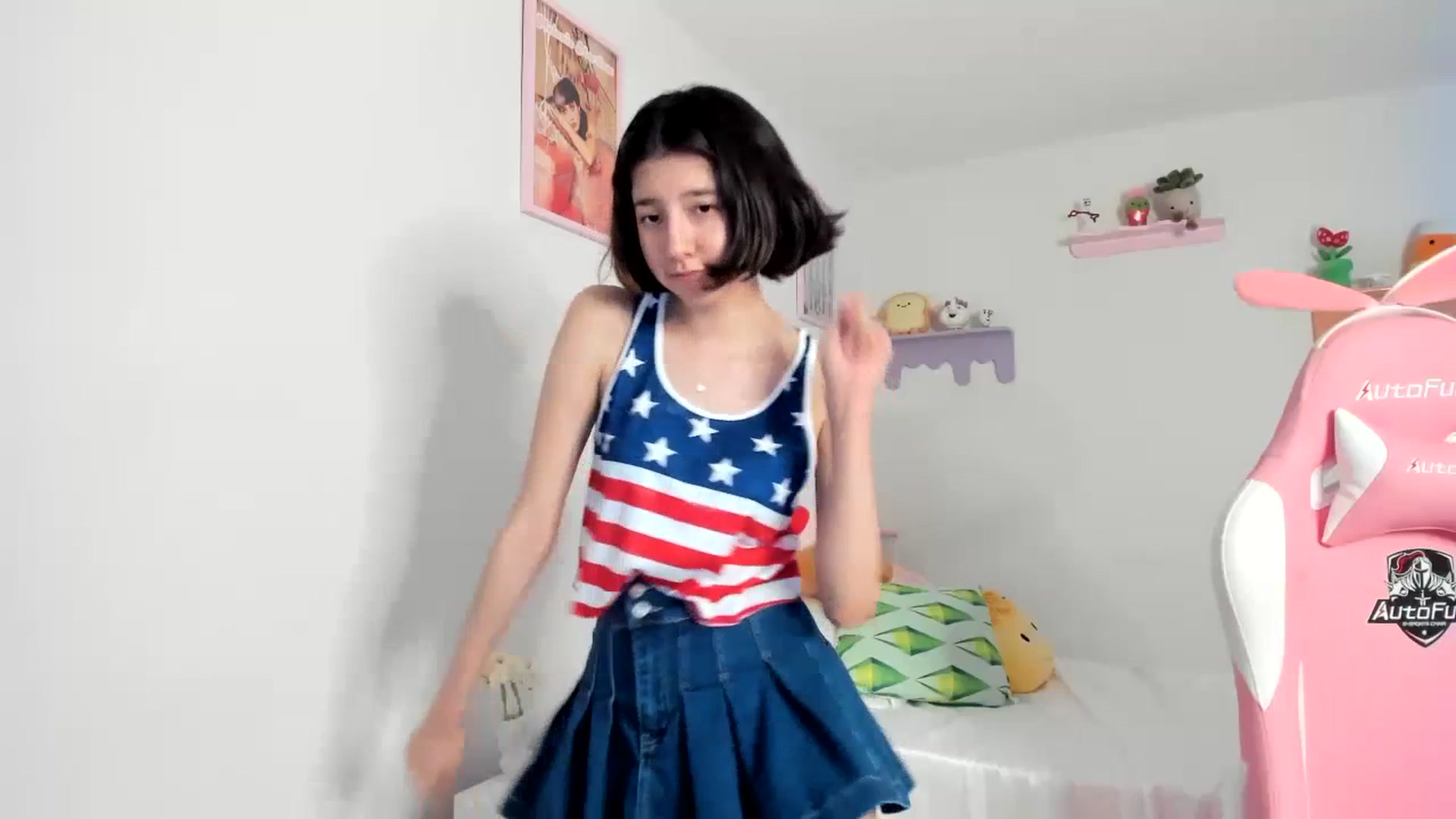 Gallery image thumbnail from Cherrycute666's myfreecams stream on, 07/05/2023, 03:56 image 16 of 20