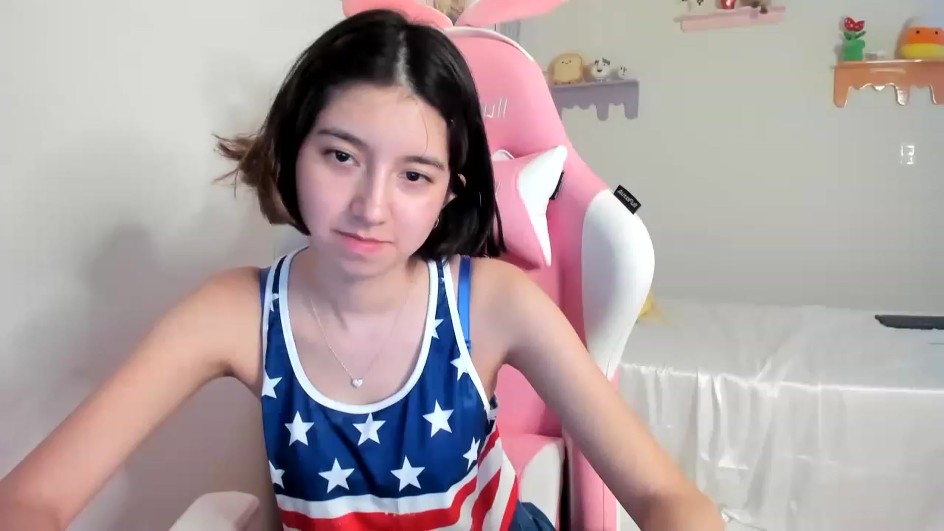 Gallery image thumbnail from Cherrycute666's myfreecams stream on, 07/05/2023, 04:46 image 19 of 20