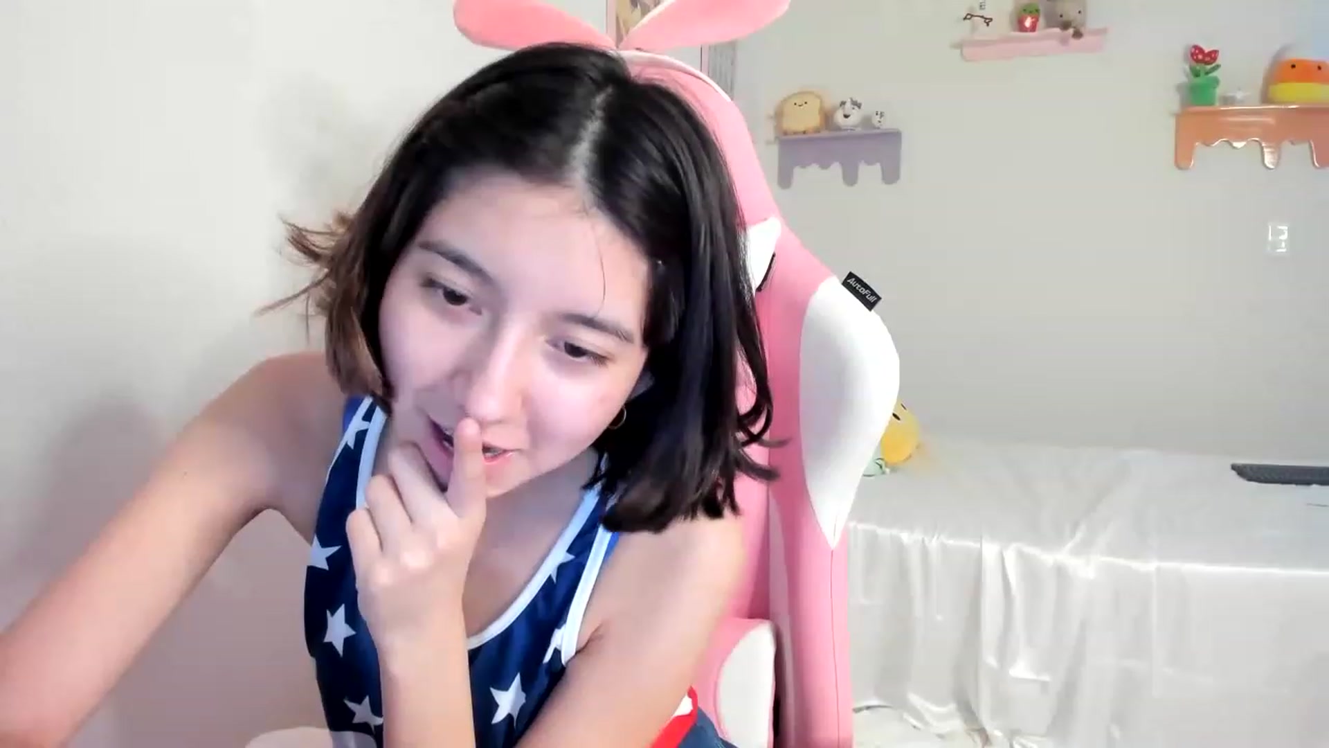 Gallery image thumbnail from Cherrycute666's myfreecams stream on, 07/05/2023, 04:46 image 20 of 20