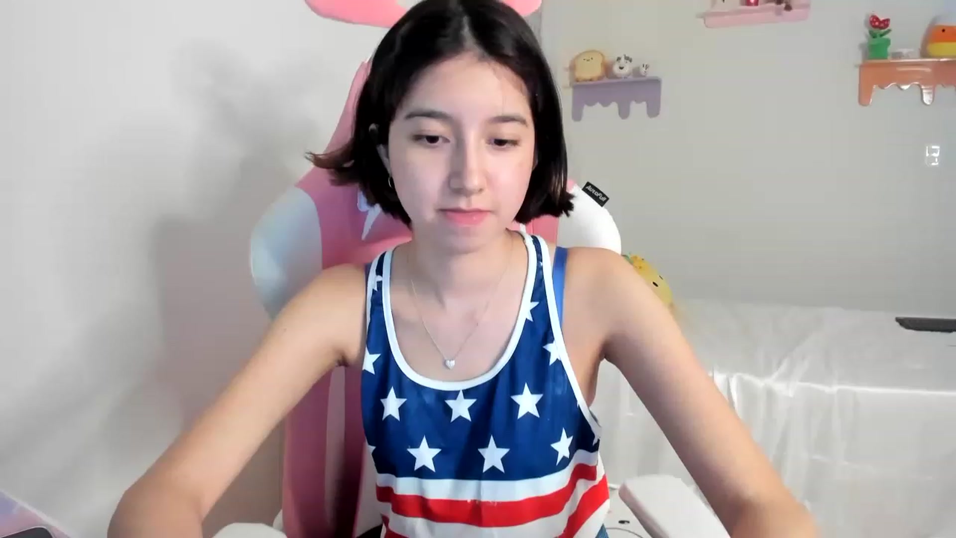 Gallery image thumbnail from Cherrycute666's myfreecams stream on, 07/05/2023, 04:46 image 5 of 20