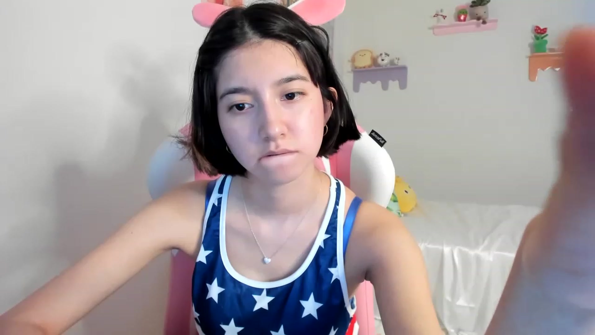 Gallery image thumbnail from Cherrycute666's myfreecams stream on, 07/05/2023, 04:46 image 15 of 20