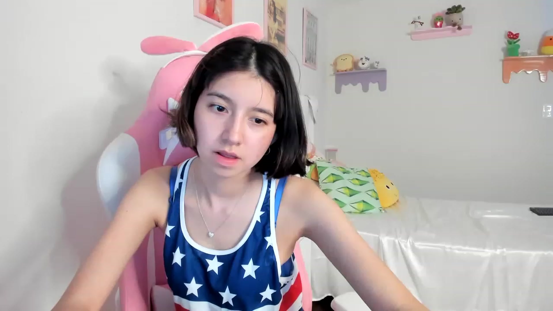 Gallery image thumbnail from Cherrycute666's myfreecams stream on, 07/05/2023, 07:19 image 3 of 20