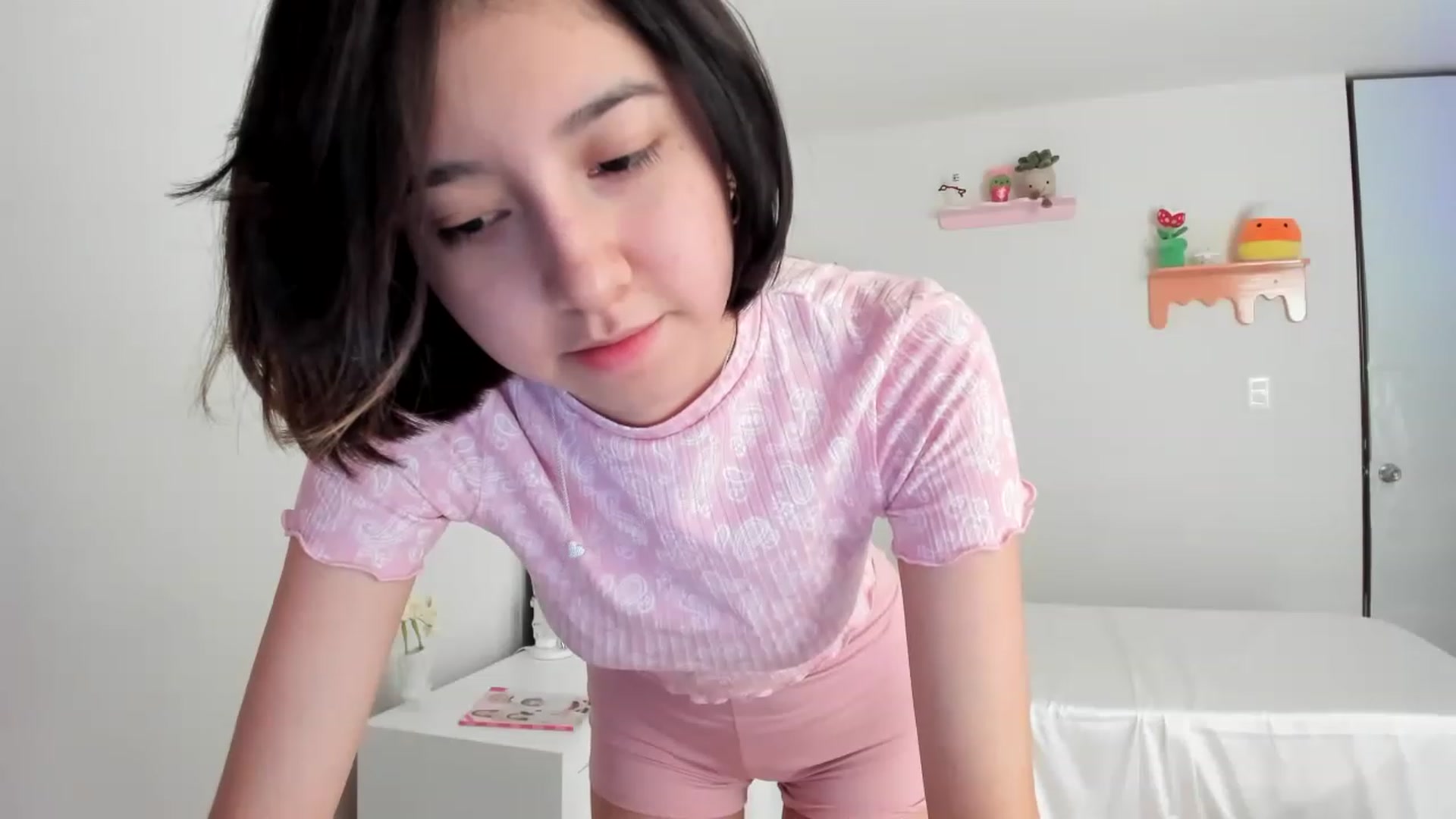 Gallery image thumbnail from Cherrycute666's myfreecams stream on, 07/05/2023, 20:51 image 11 of 20
