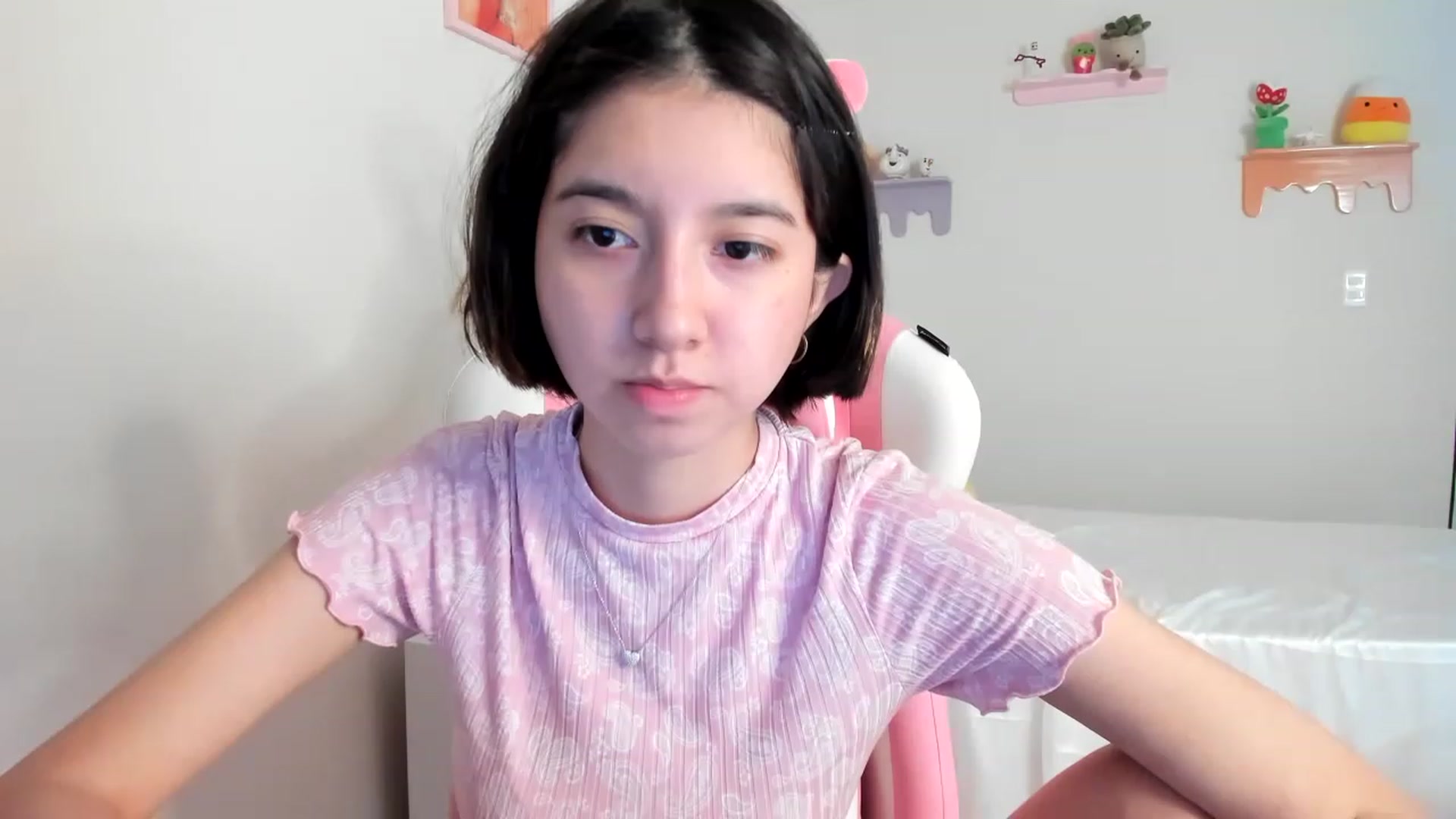 Gallery image thumbnail from Cherrycute666's myfreecams stream on, 07/05/2023, 22:42 image 11 of 20