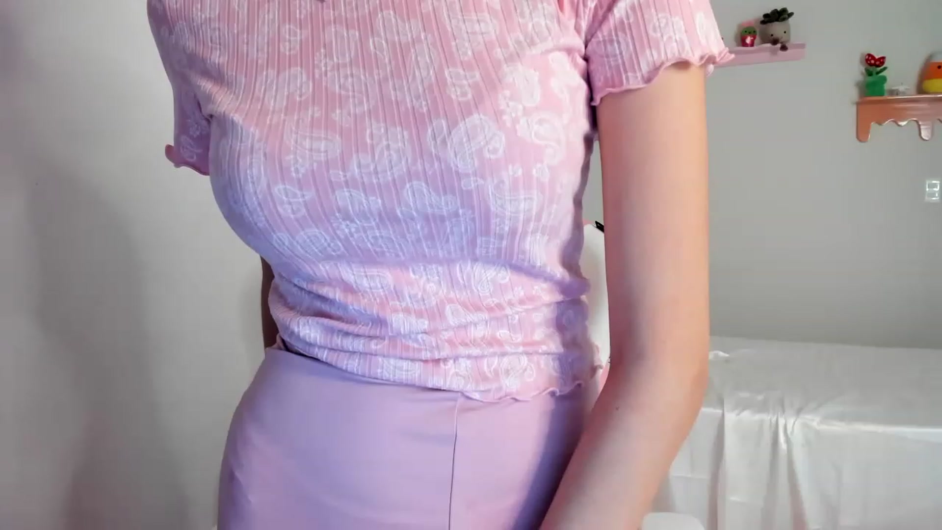 Gallery image thumbnail from Cherrycute666's myfreecams stream on, 07/05/2023, 22:42 image 15 of 20