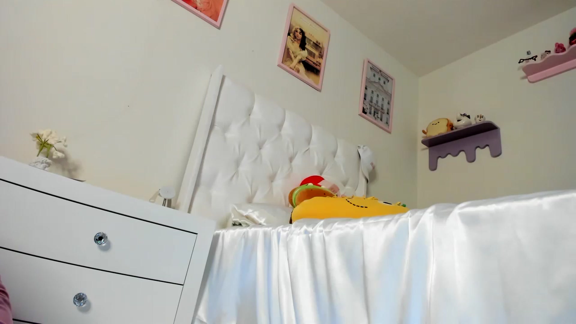 Gallery image thumbnail from Cherrycute666's myfreecams stream on, 07/05/2023, 23:36 image 11 of 20