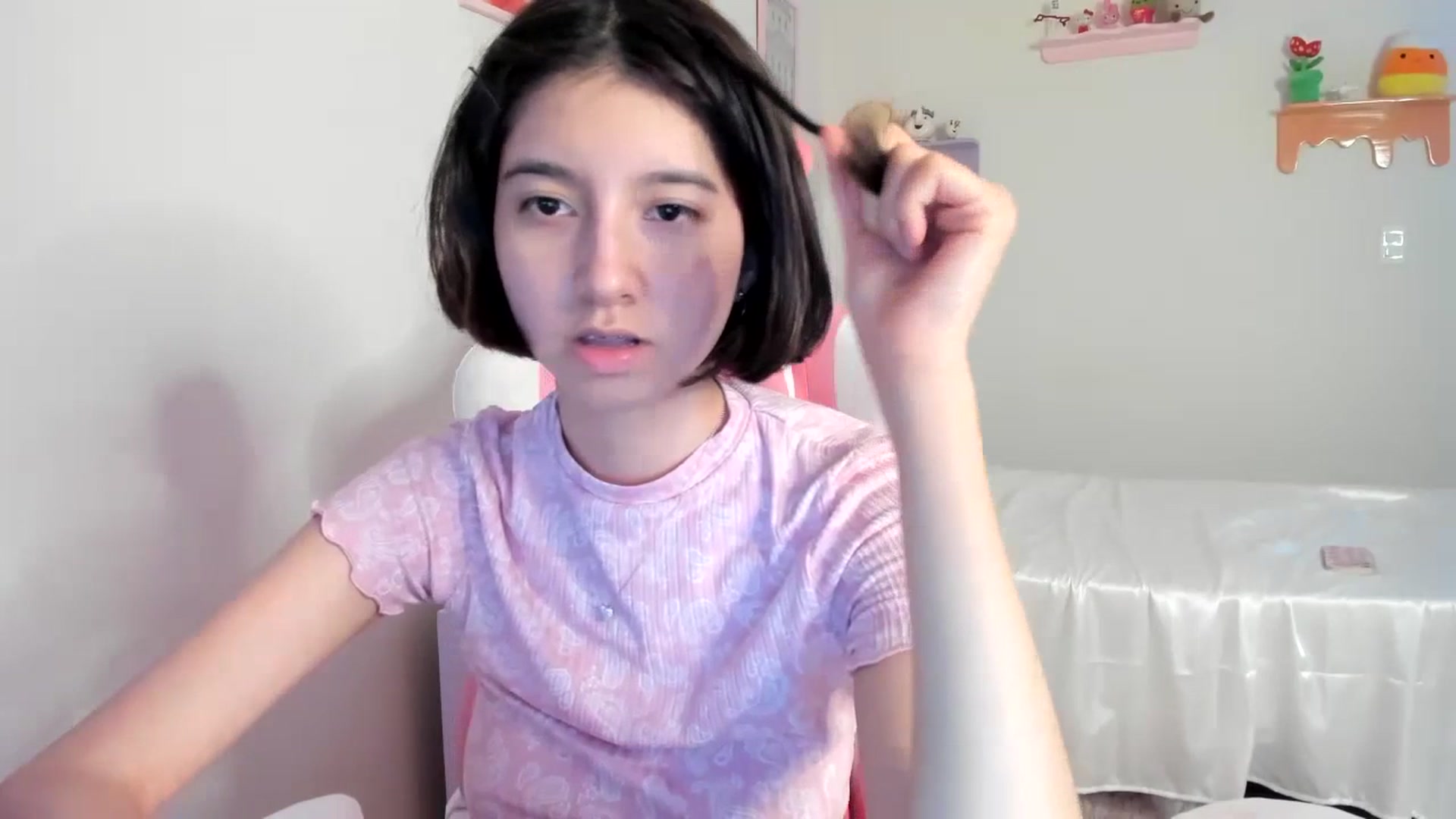 Gallery image thumbnail from Cherrycute666's myfreecams stream on, 07/06/2023, 06:40 image 16 of 20