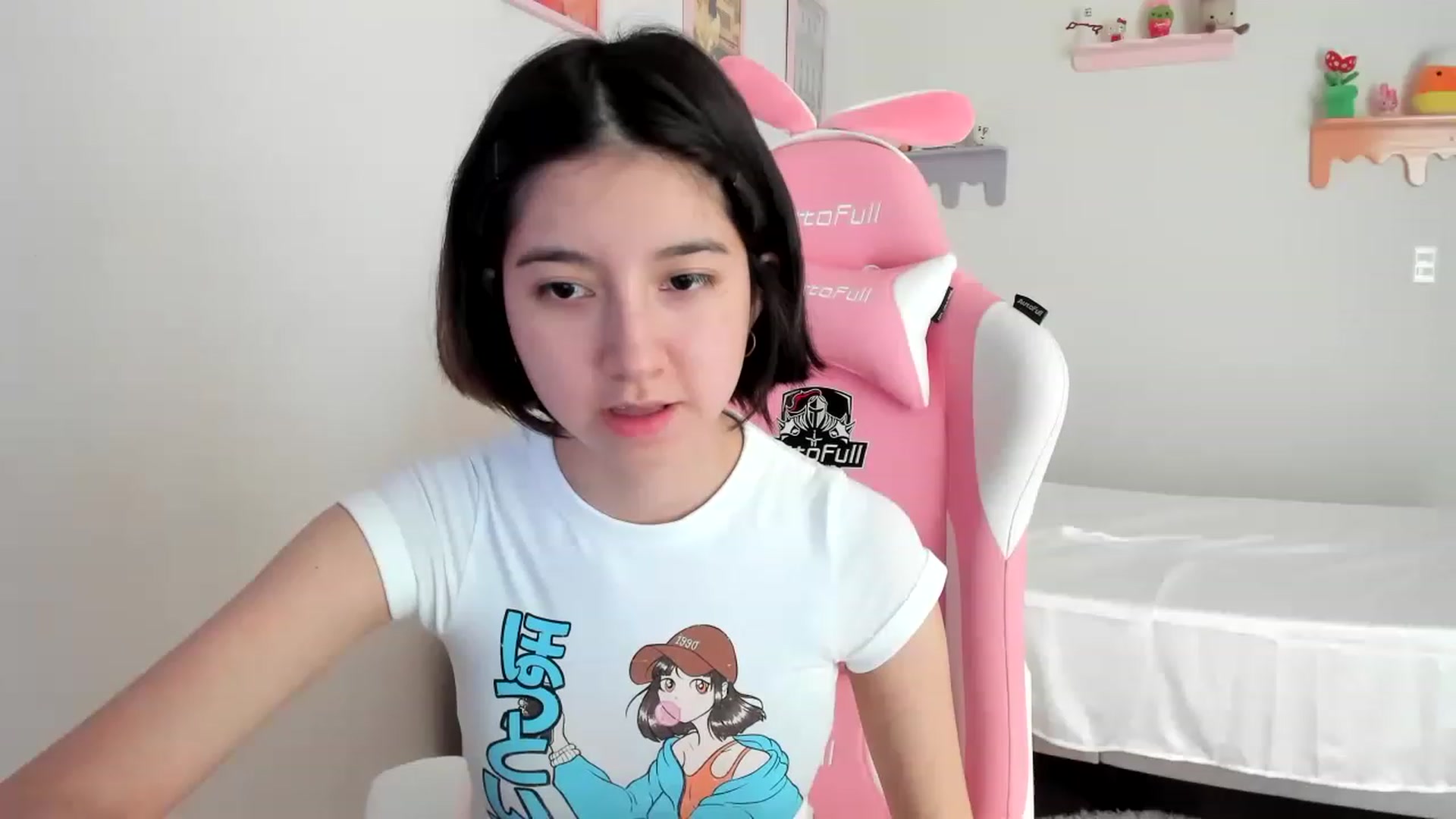 Gallery image thumbnail from Cherrycute666's myfreecams stream on, 07/06/2023, 21:35 image 10 of 20