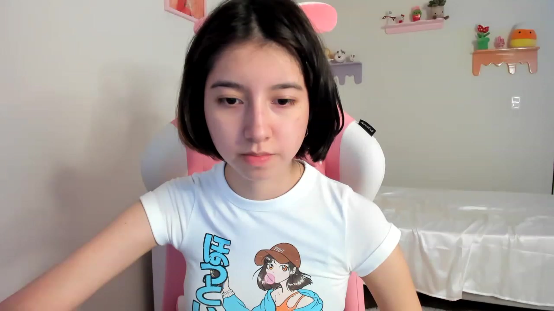 Gallery image thumbnail from Cherrycute666's myfreecams stream on, 07/06/2023, 22:47 image 15 of 20