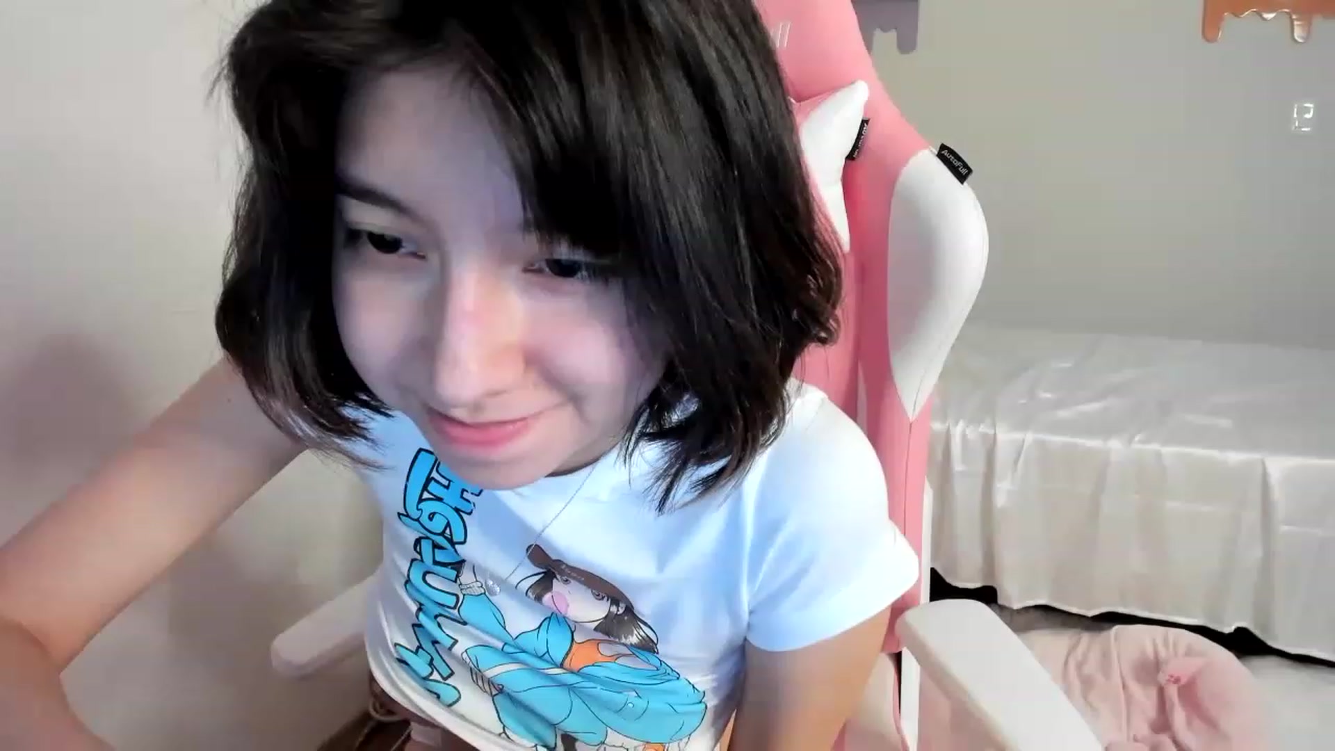 Gallery image thumbnail from Cherrycute666's myfreecams stream on, 07/07/2023, 05:49 image 5 of 20
