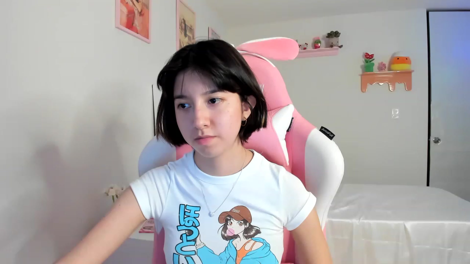 Gallery image thumbnail from Cherrycute666's myfreecams stream on, 07/07/2023, 05:49 image 18 of 20