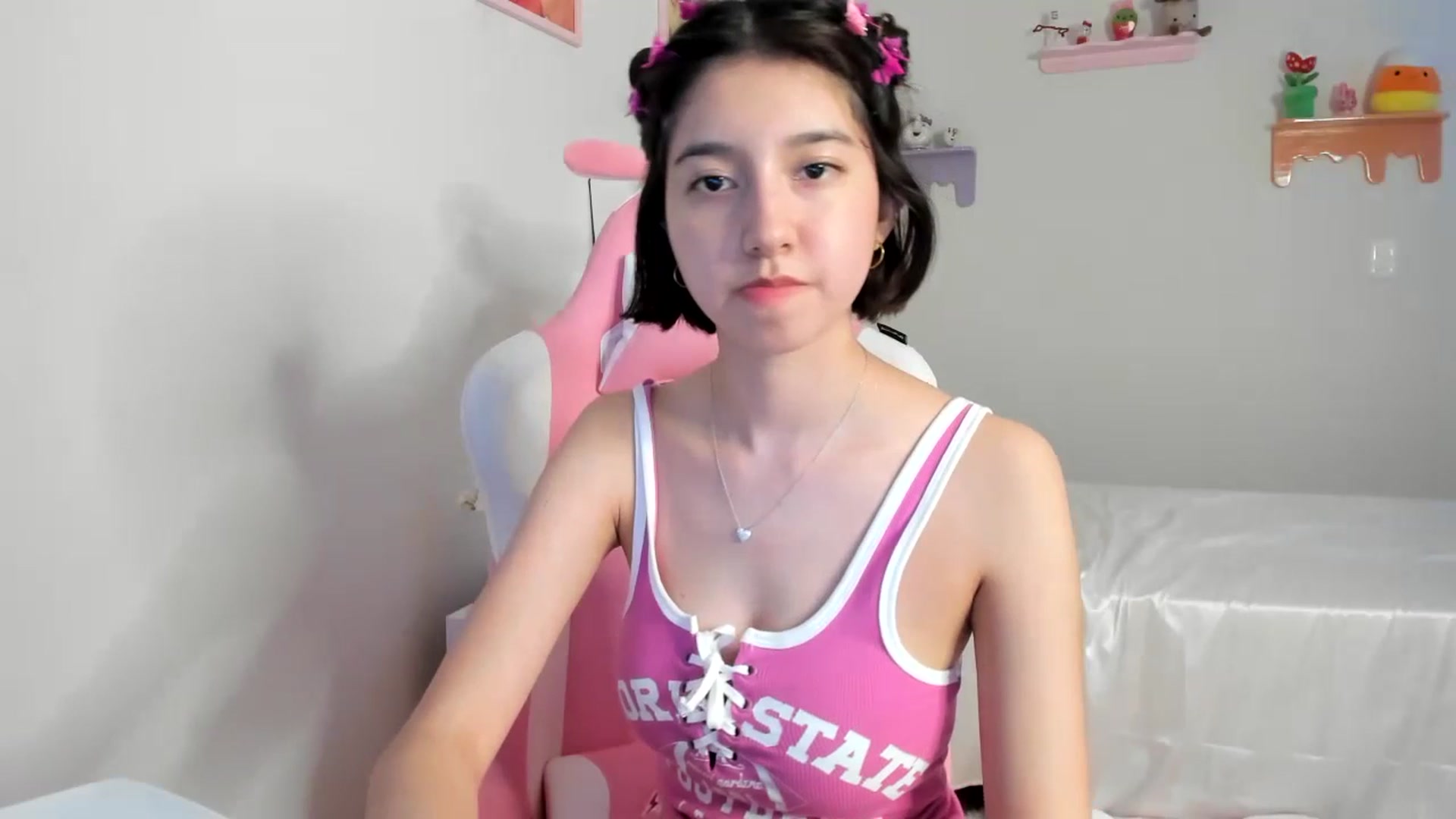 Gallery image thumbnail from Cherrycute666's myfreecams stream on, 07/08/2023, 04:40 image 6 of 20