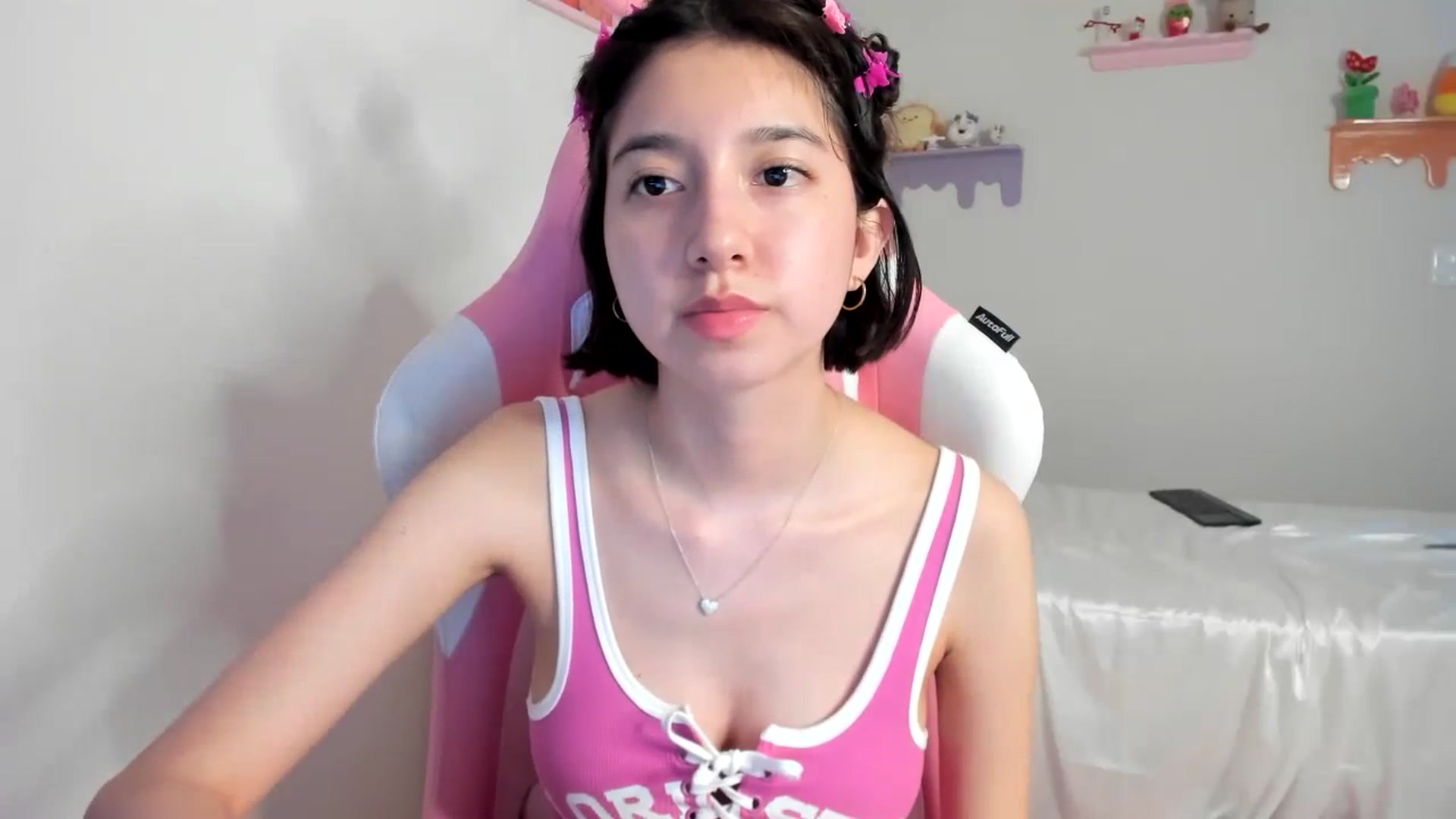 Gallery image thumbnail from Cherrycute666's myfreecams stream on, 07/08/2023, 06:19 image 14 of 20