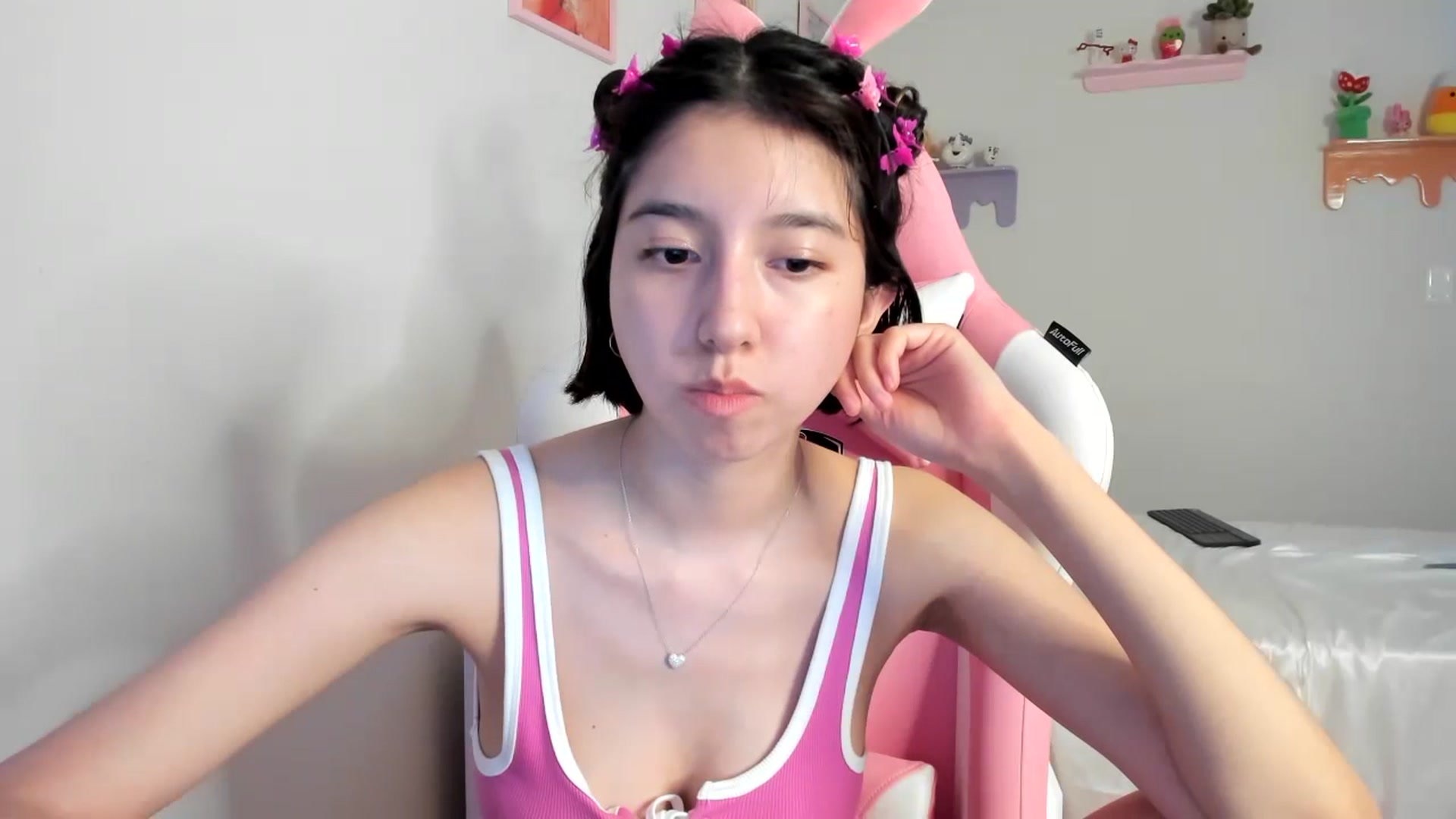 Gallery image thumbnail from Cherrycute666's myfreecams stream on, 07/08/2023, 08:10 image 12 of 20
