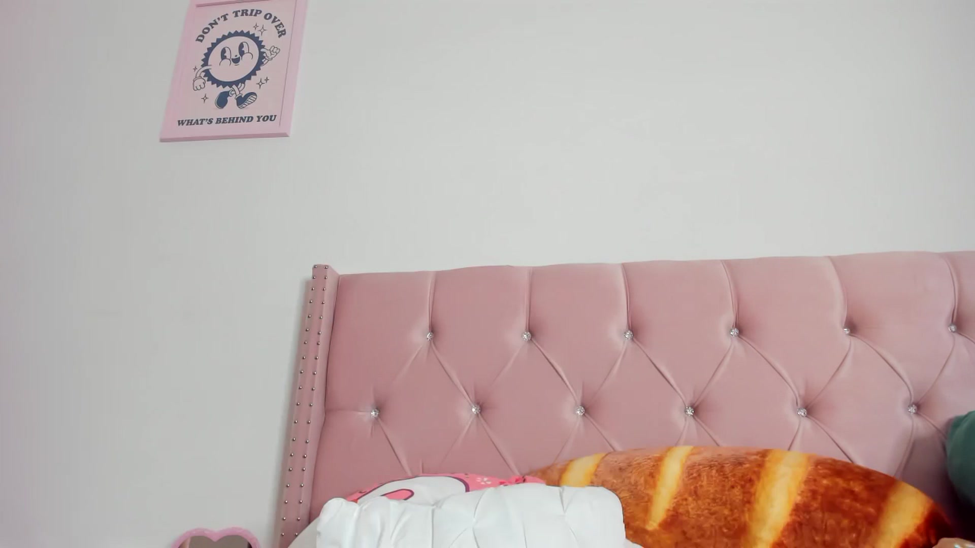Gallery image thumbnail from Cherrycute666's myfreecams stream on, 07/08/2023, 10:07 image 4 of 20