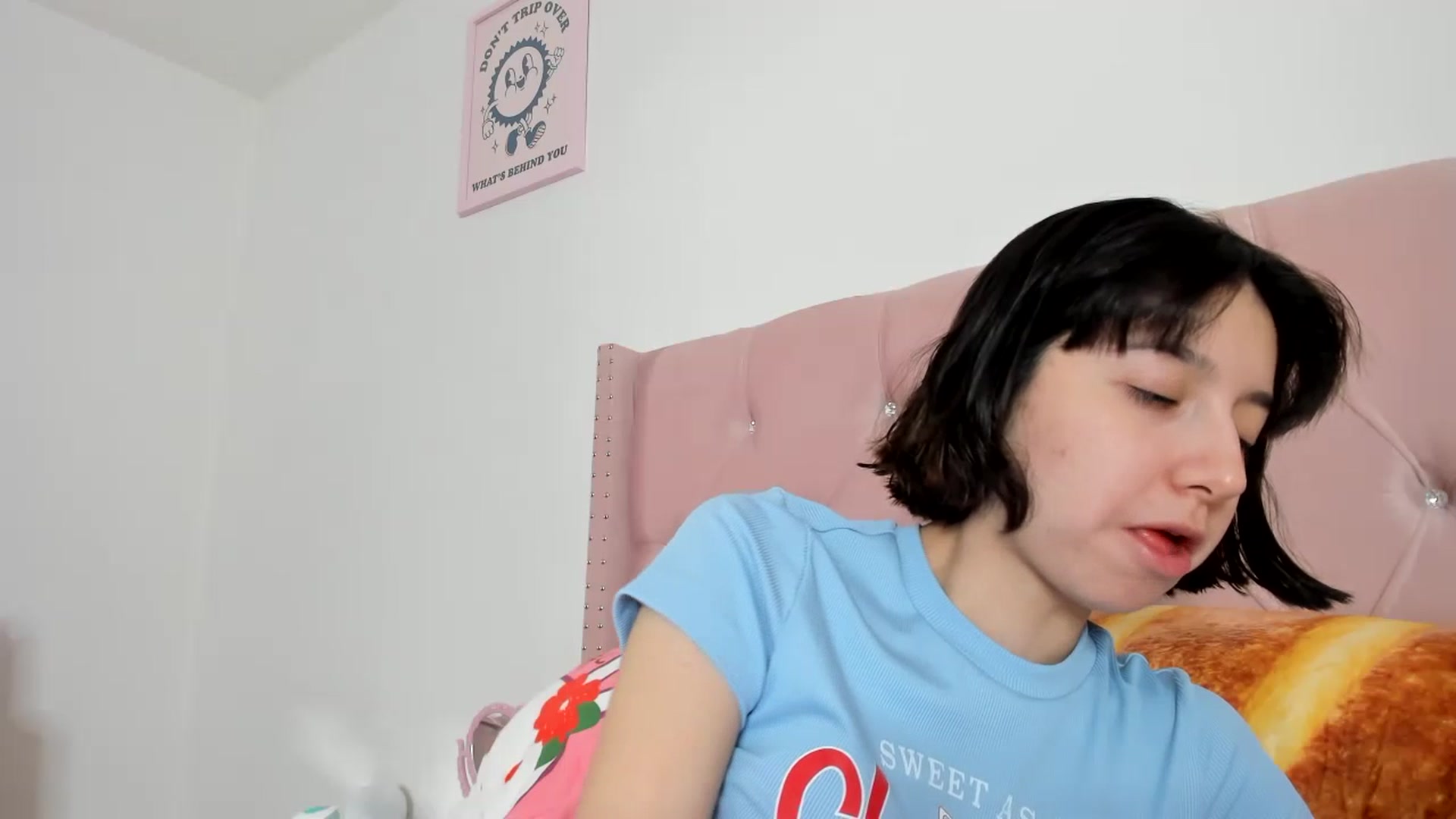 Gallery image thumbnail from Cherrycute666's myfreecams stream on, 07/08/2023, 10:07 image 13 of 20