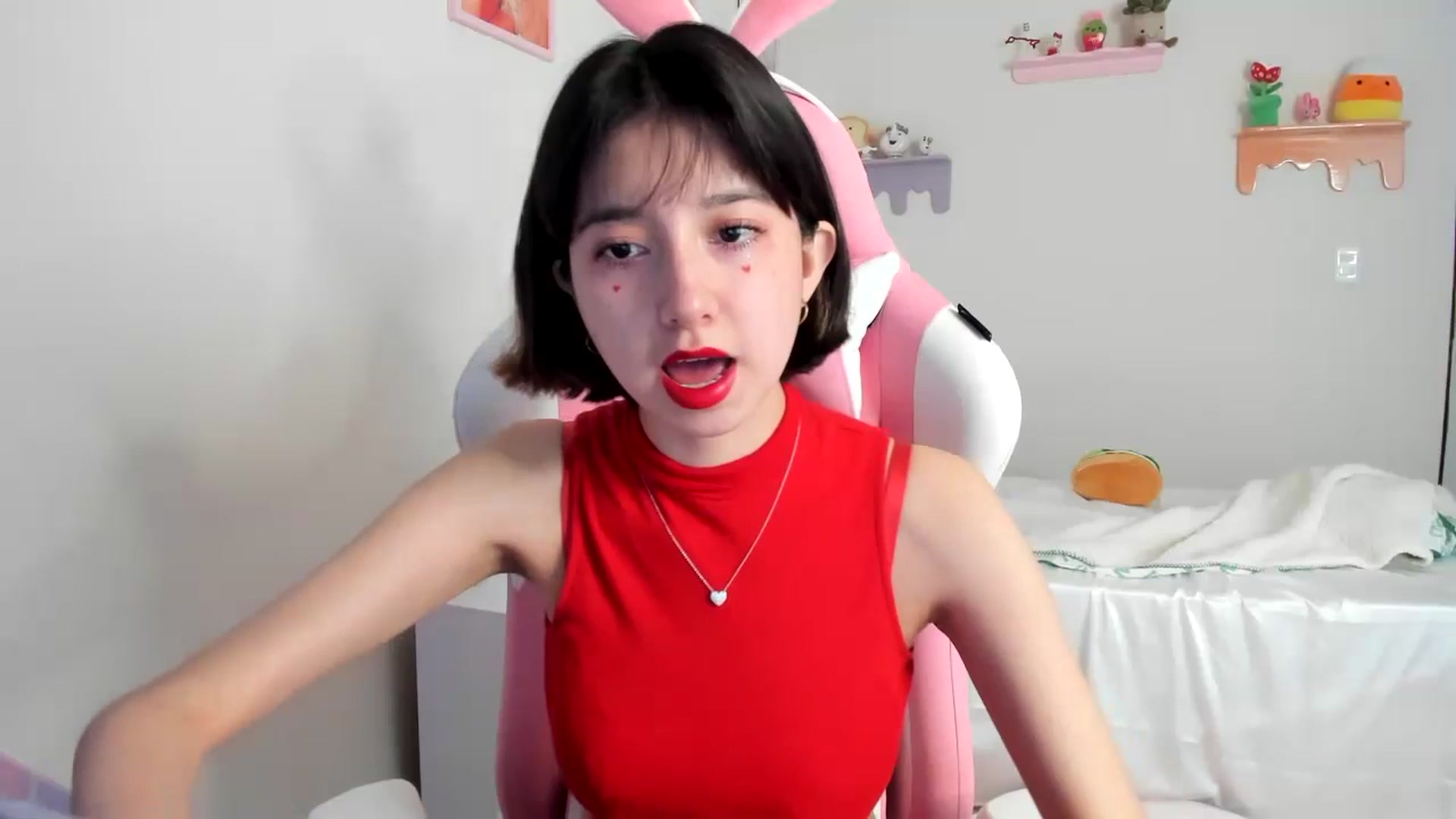 Gallery image thumbnail from Cherrycute666's myfreecams stream on, 07/08/2023, 19:49 image 16 of 20