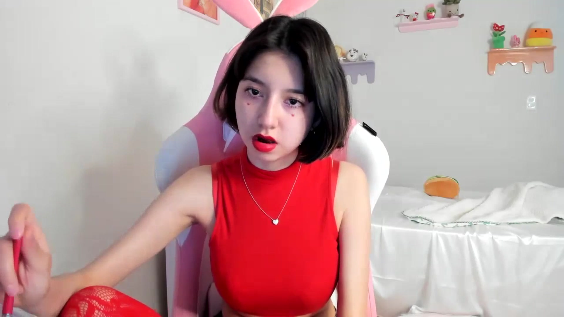 Gallery image thumbnail from Cherrycute666's myfreecams stream on, 07/08/2023, 20:12 image 2 of 20