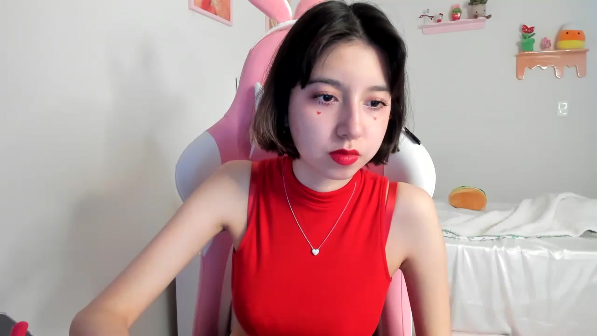 Gallery image thumbnail from Cherrycute666's myfreecams stream on, 07/08/2023, 20:12 image 5 of 20