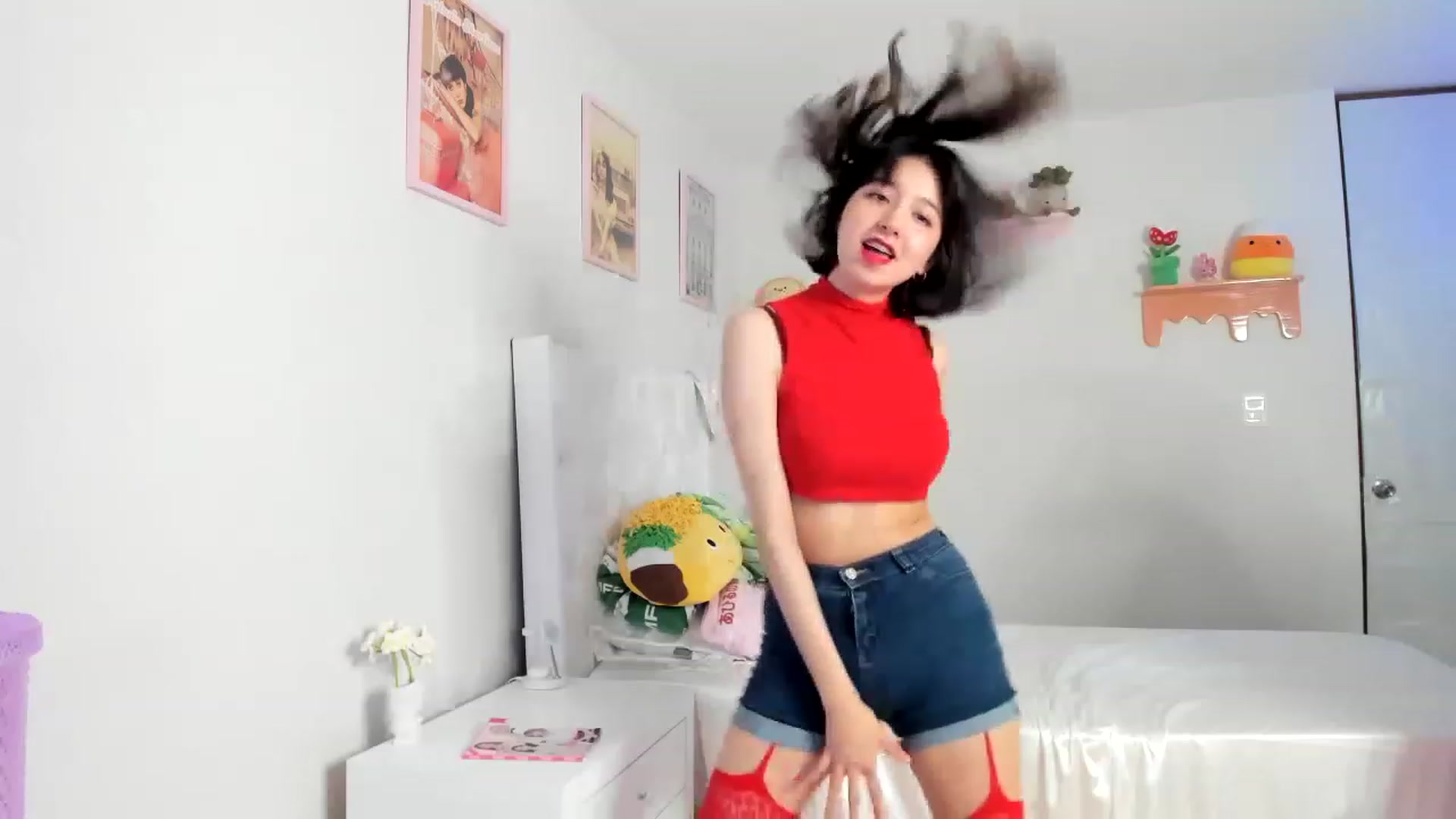 Gallery image thumbnail from Cherrycute666's myfreecams stream on, 07/09/2023, 03:38 image 18 of 20