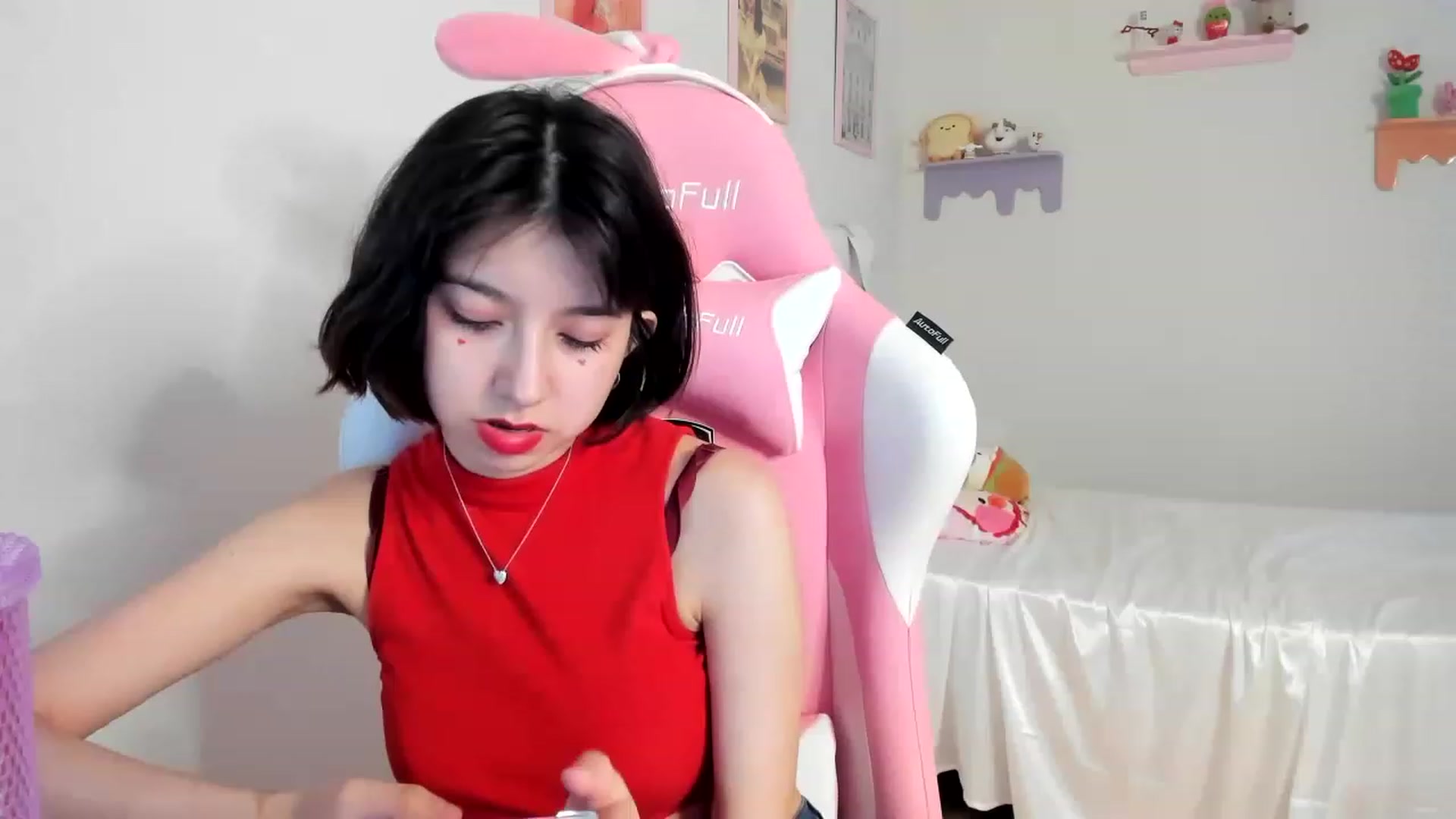 Gallery image thumbnail from Cherrycute666's myfreecams stream on, 07/09/2023, 04:09 image 3 of 20