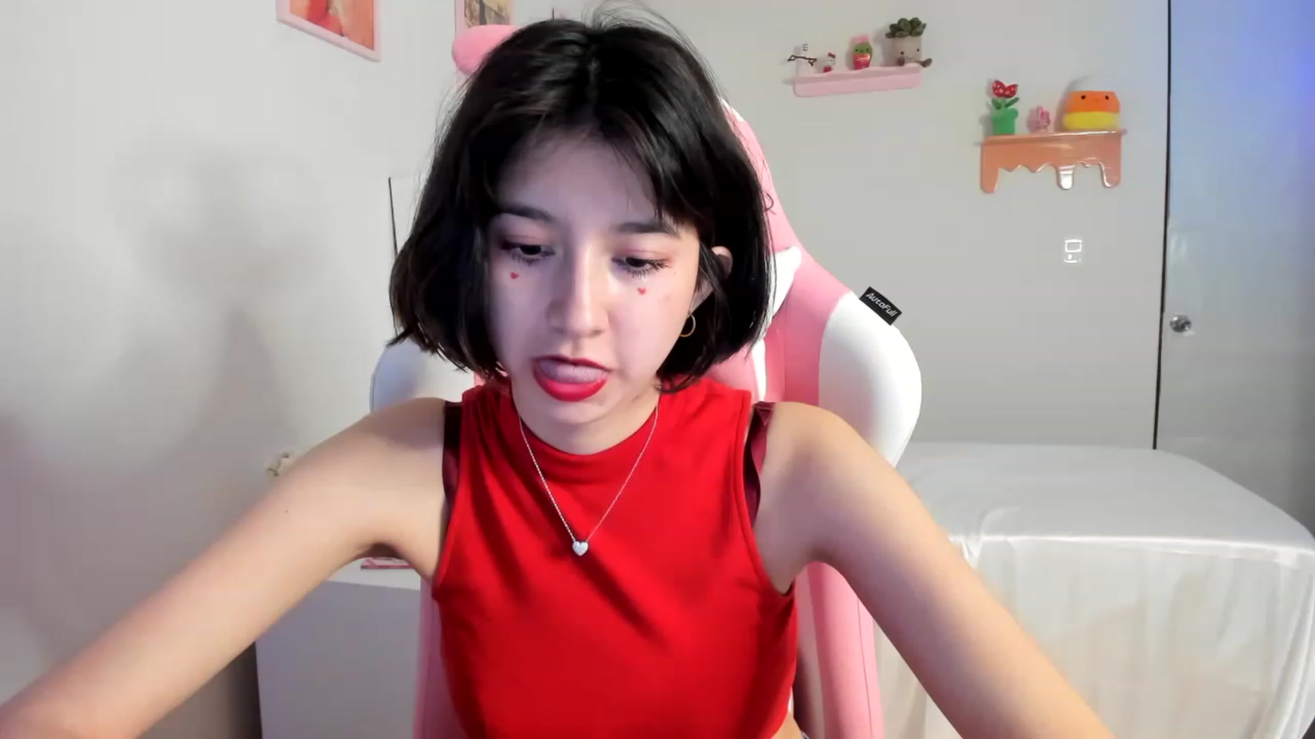 Gallery image thumbnail from Cherrycute666's myfreecams stream on, 07/09/2023, 04:09 image 1 of 20