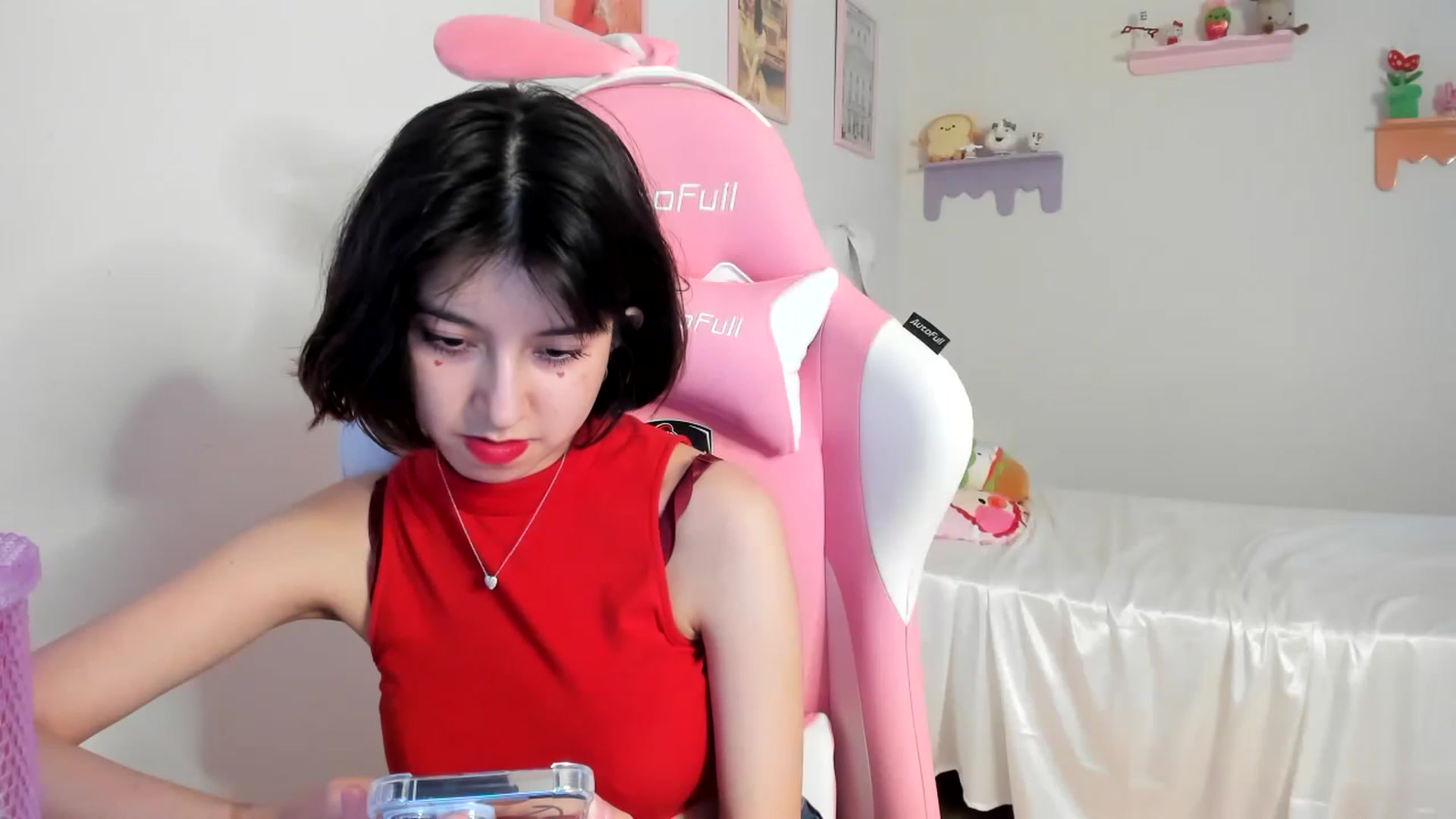 Gallery image thumbnail from Cherrycute666's myfreecams stream on, 07/09/2023, 04:09 image 6 of 20