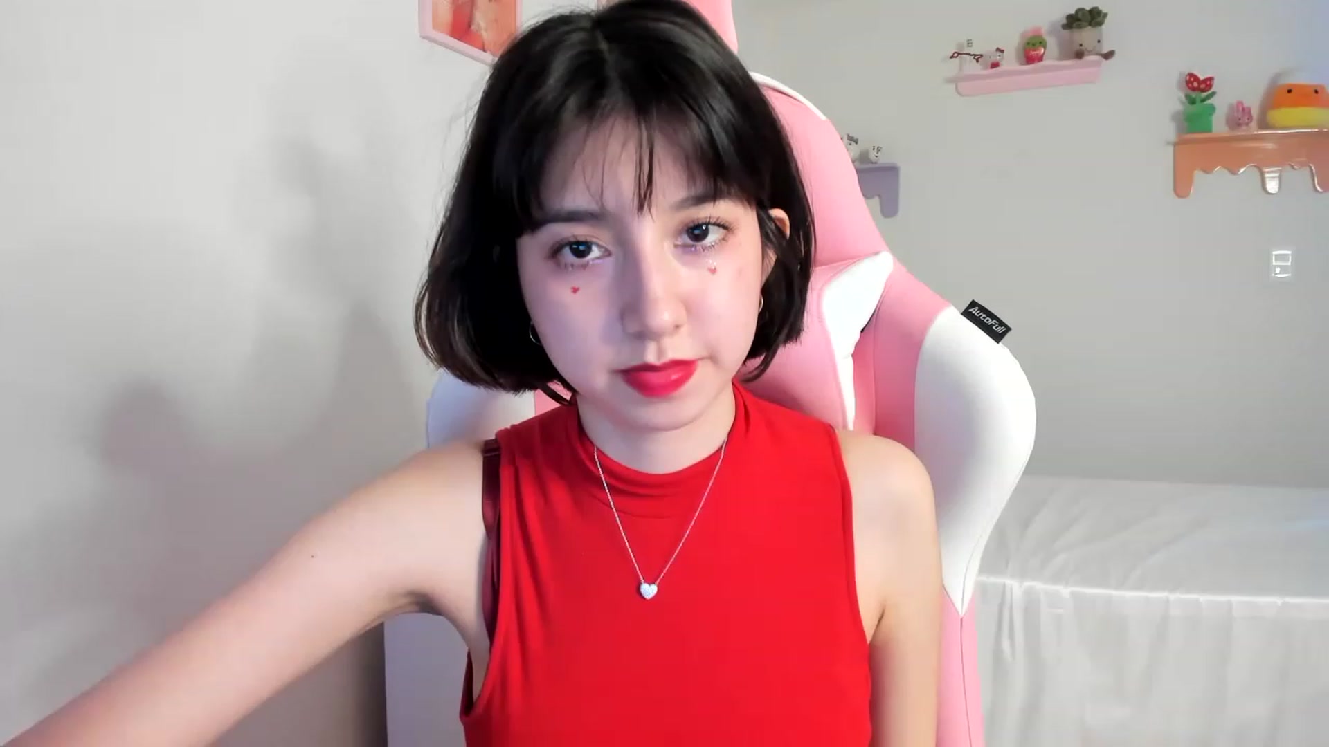 Gallery image thumbnail from Cherrycute666's myfreecams stream on, 07/09/2023, 07:29 image 1 of 20