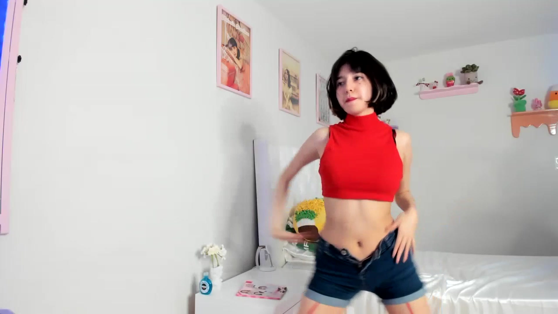 Gallery image thumbnail from Cherrycute666's myfreecams stream on, 07/09/2023, 10:11 image 16 of 20