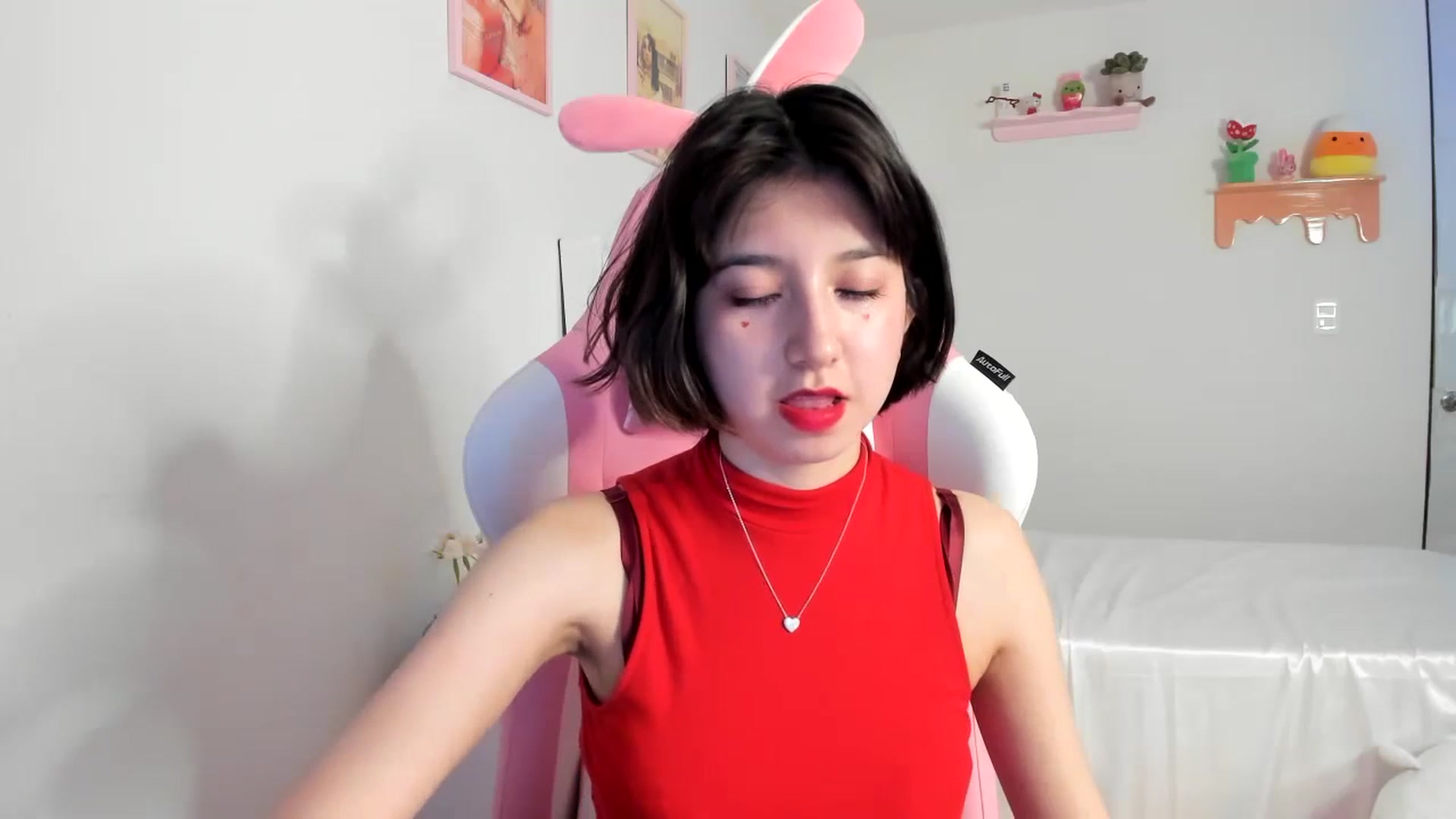 Gallery image thumbnail from Cherrycute666's myfreecams stream on, 07/09/2023, 10:11 image 3 of 20