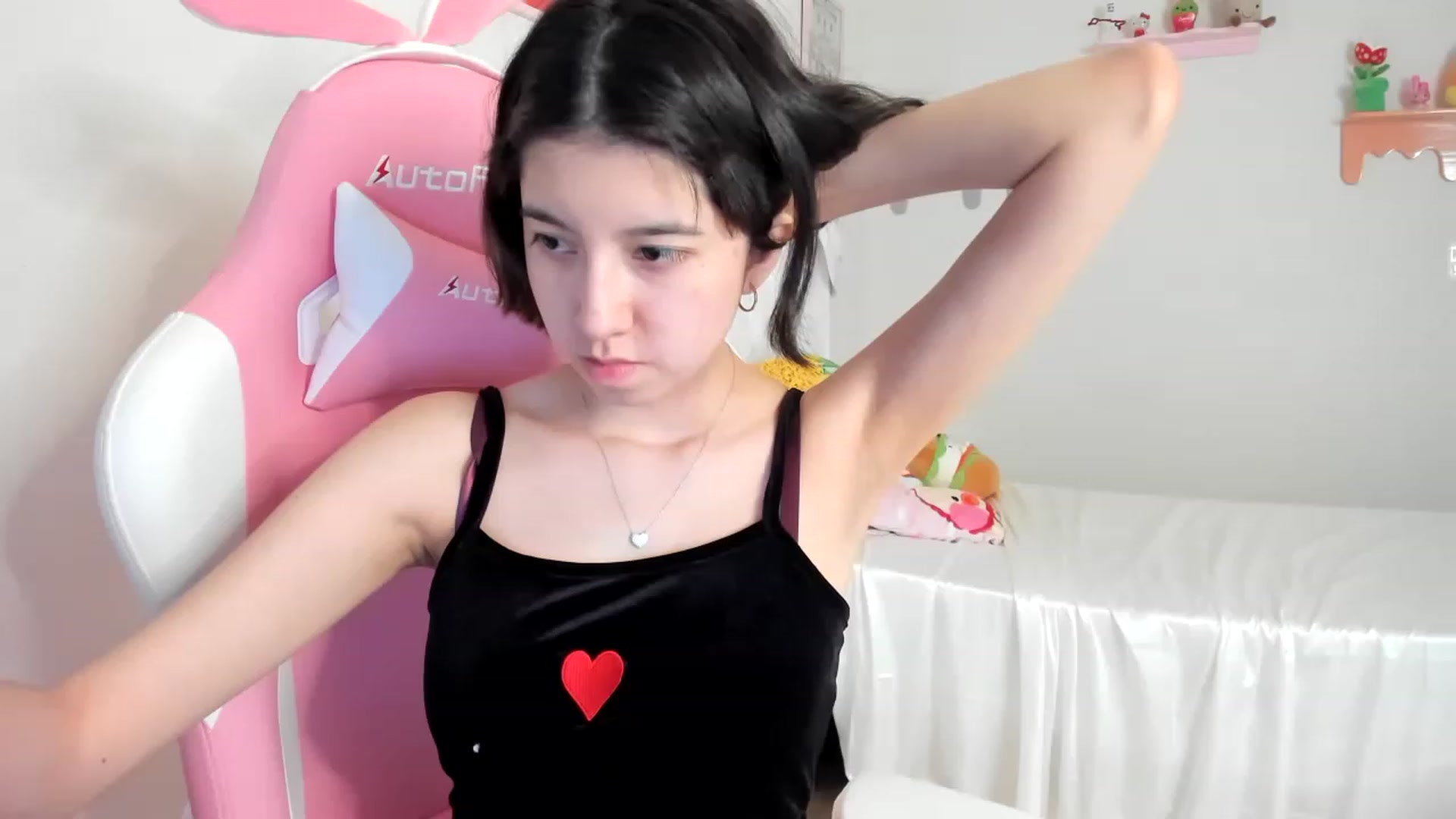 Gallery image thumbnail from Cherrycute666's myfreecams stream on, 07/09/2023, 22:06 image 11 of 20