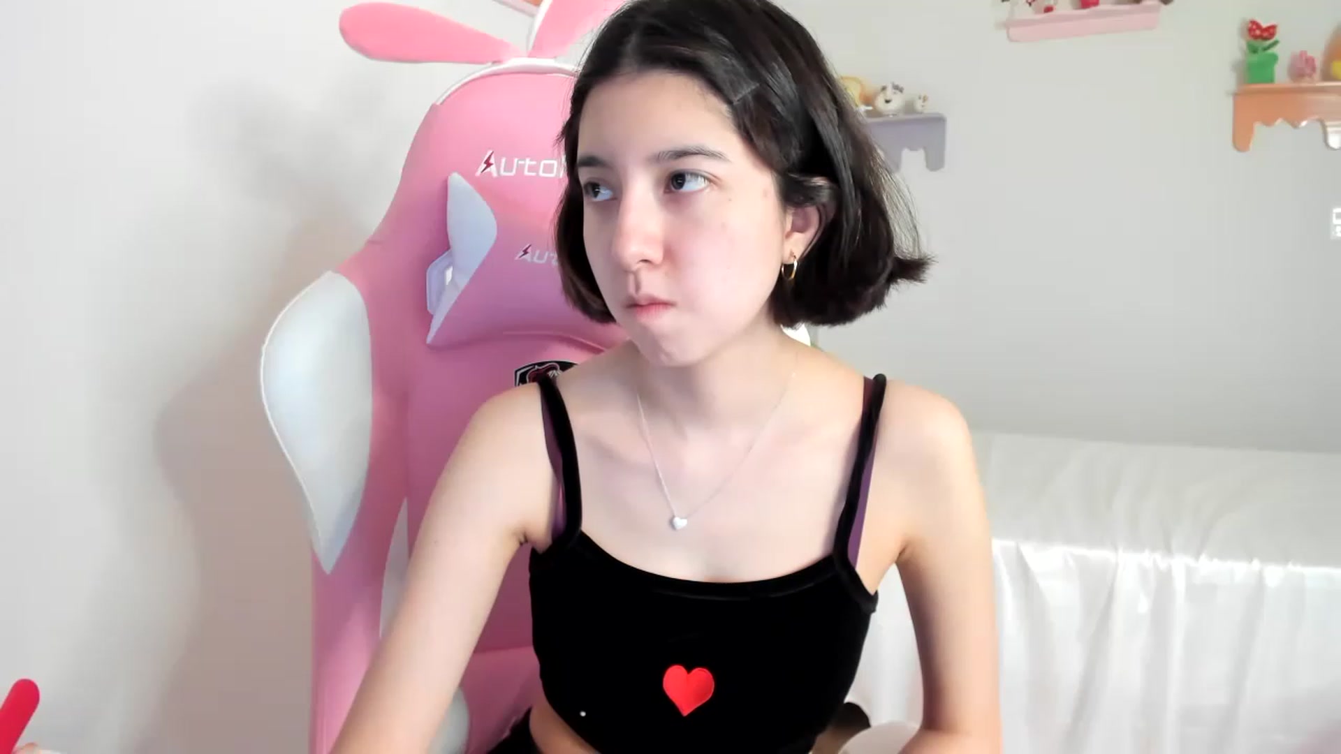 Gallery image thumbnail from Cherrycute666's myfreecams stream on, 07/09/2023, 22:06 image 4 of 20